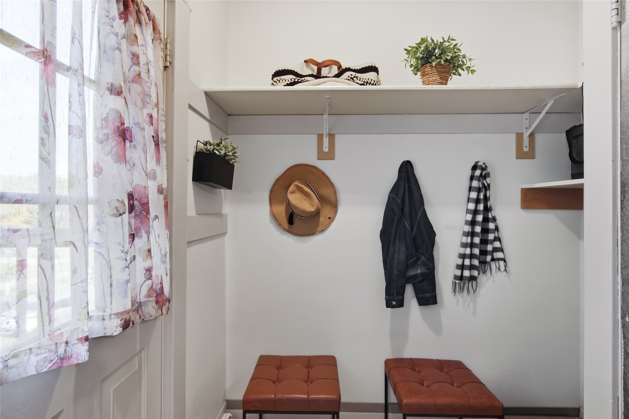 Property Photo #17