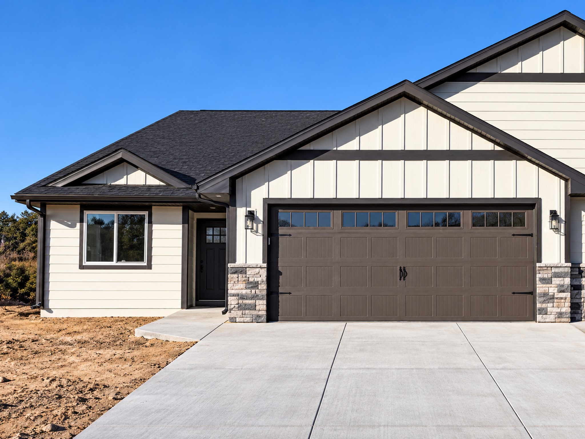 Photo of 5612 Moss Trail