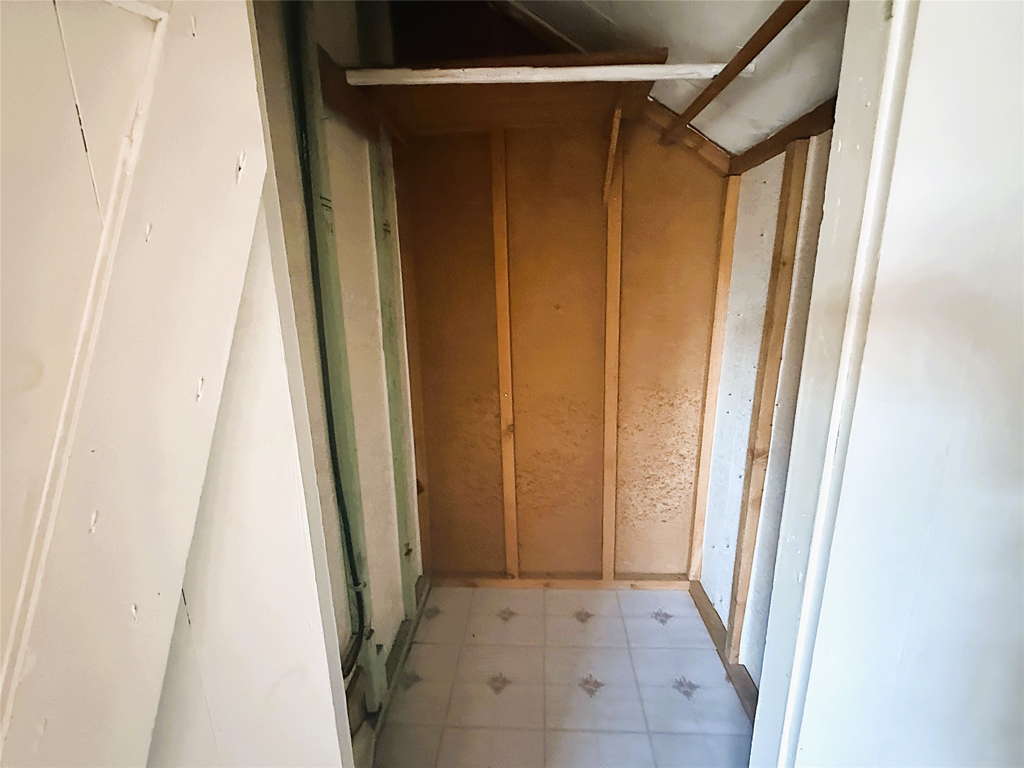 Property Photo #12