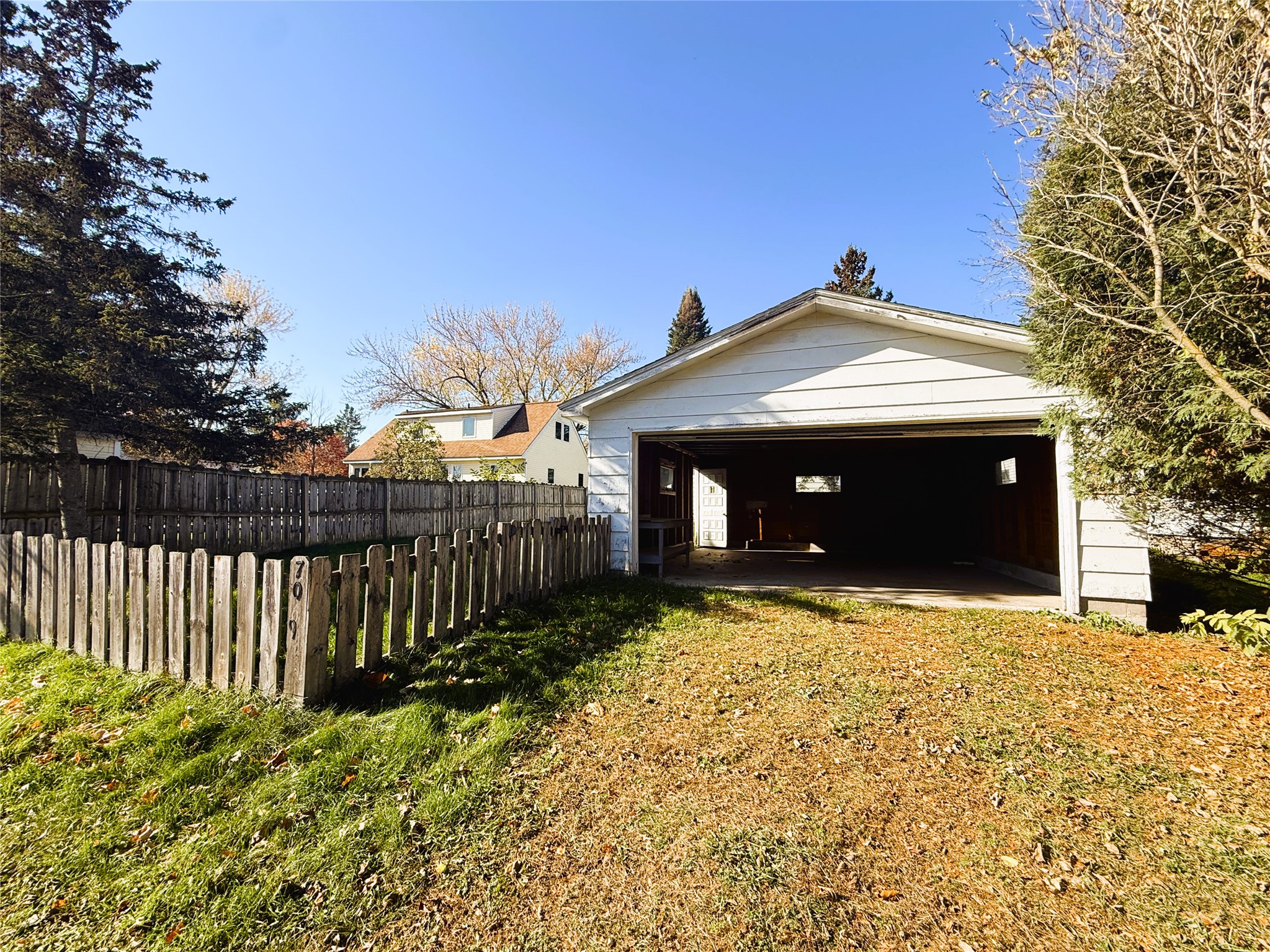 Property Photo #33