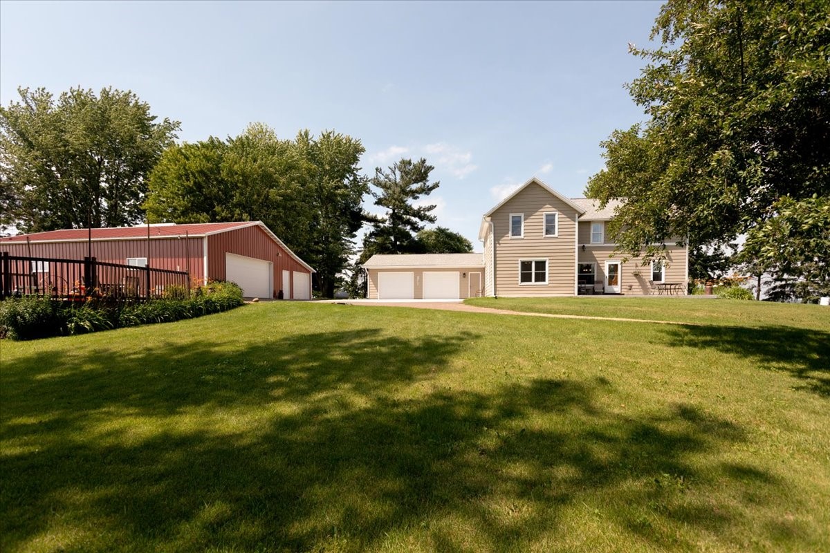 Elk Mound Residential Real Estate