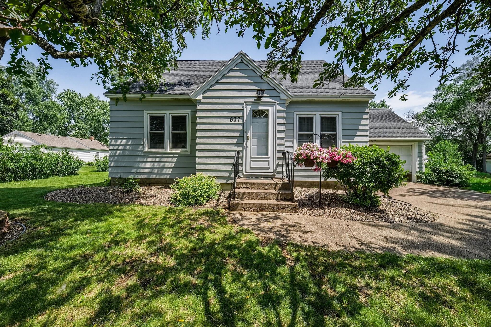 Photo of 637 Harding Street