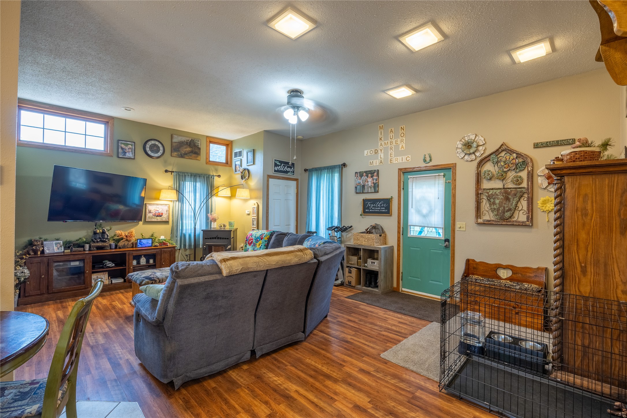 Property Photo #11