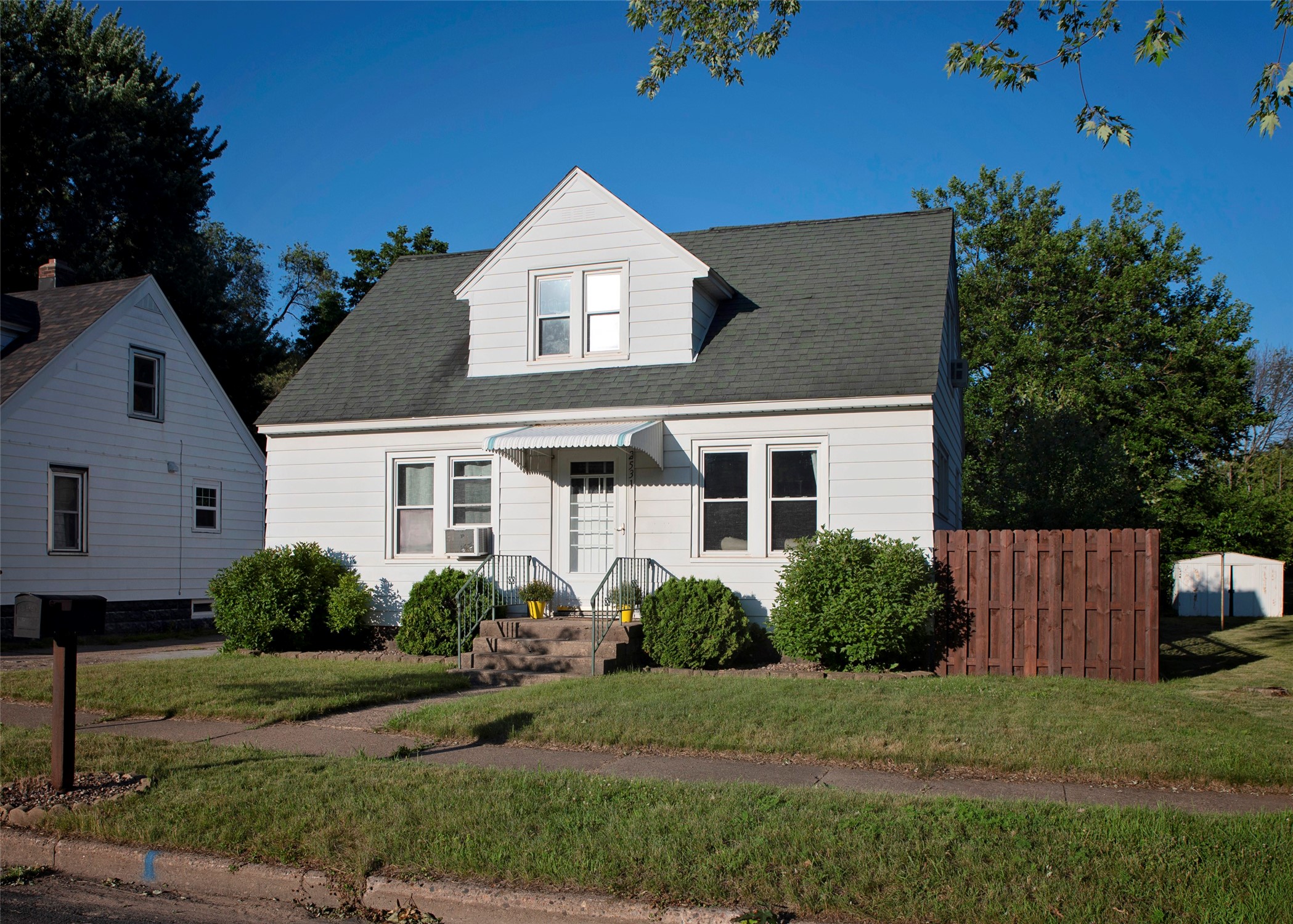 Photo of 2531 6th Street