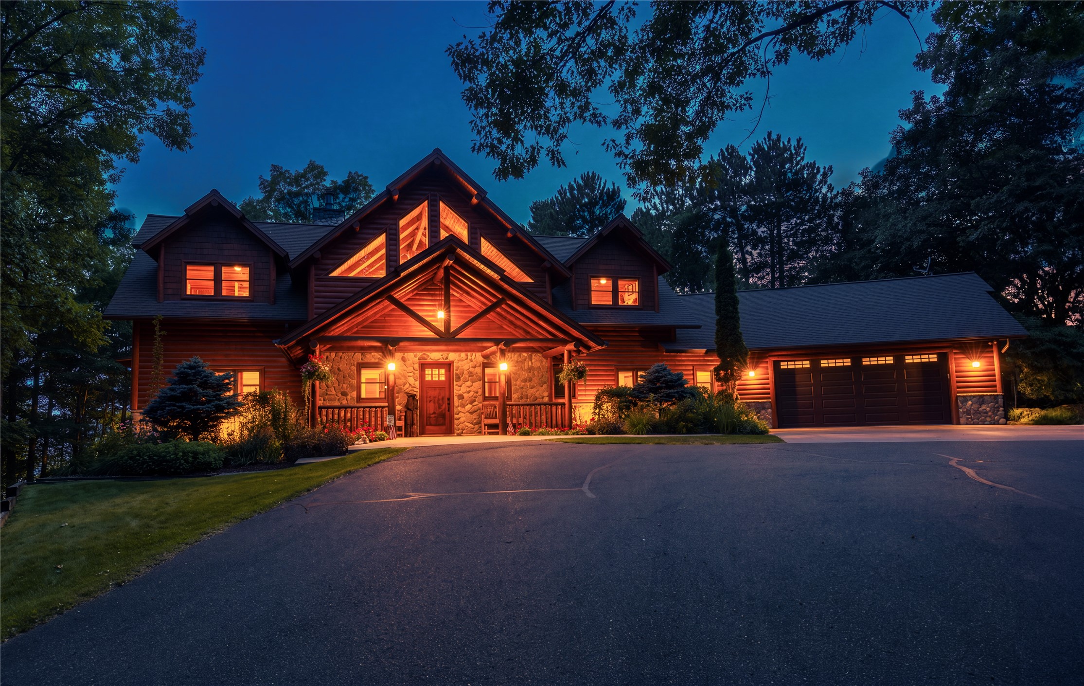 Photo of W5405 Park Place, Spooner, WI