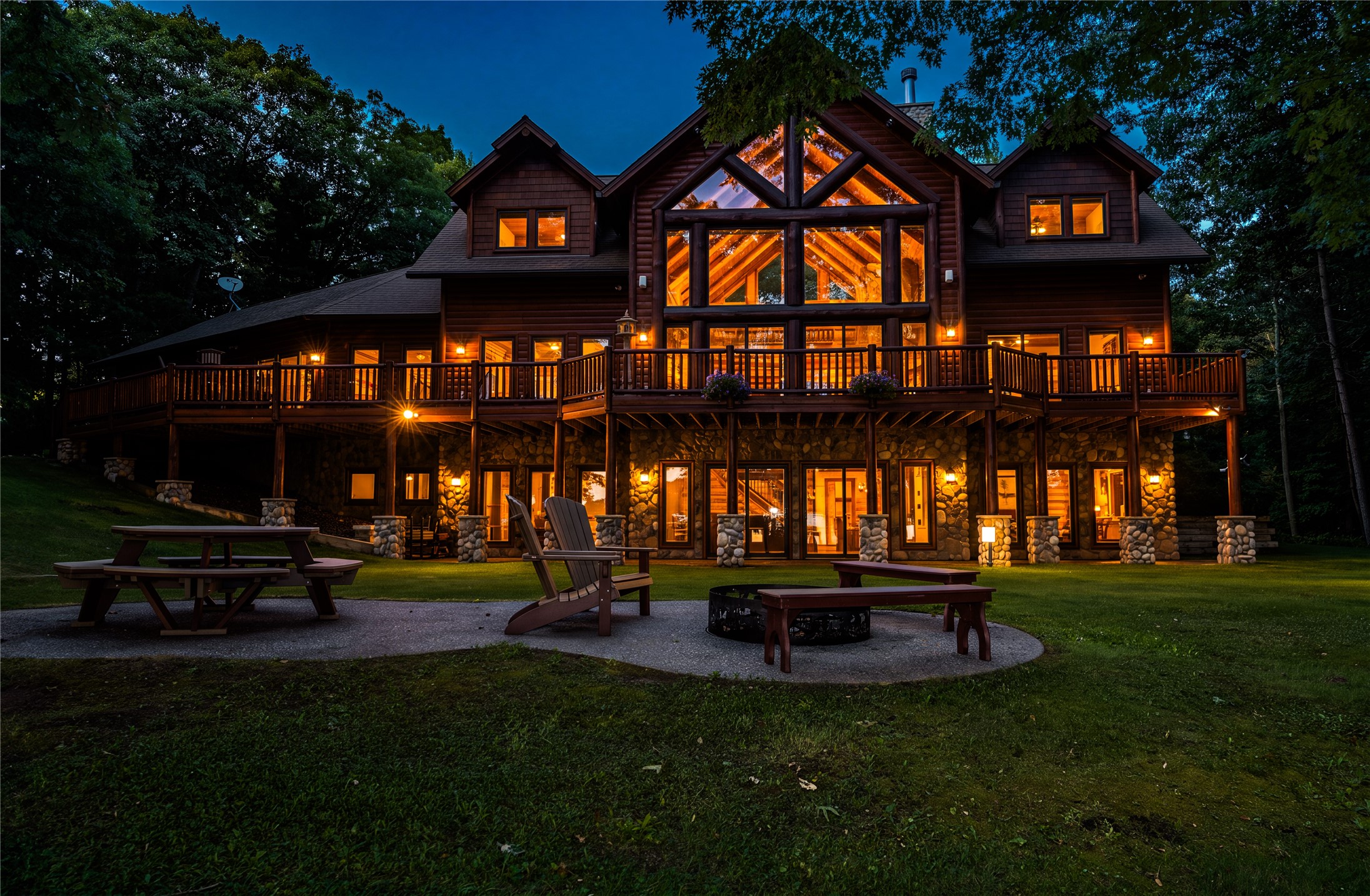 Spooner - Residential photo 2 of 60
