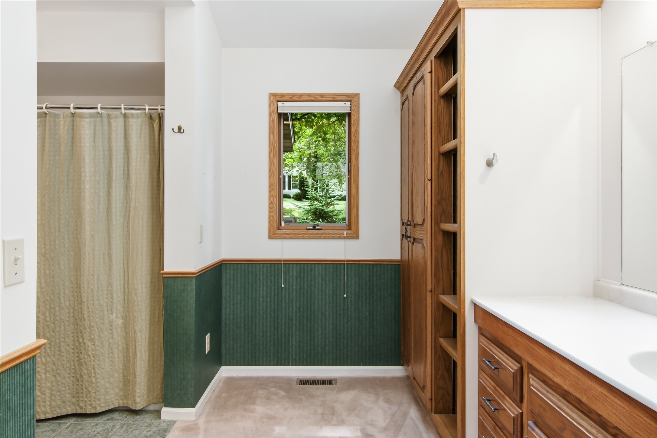 Property Photo #15