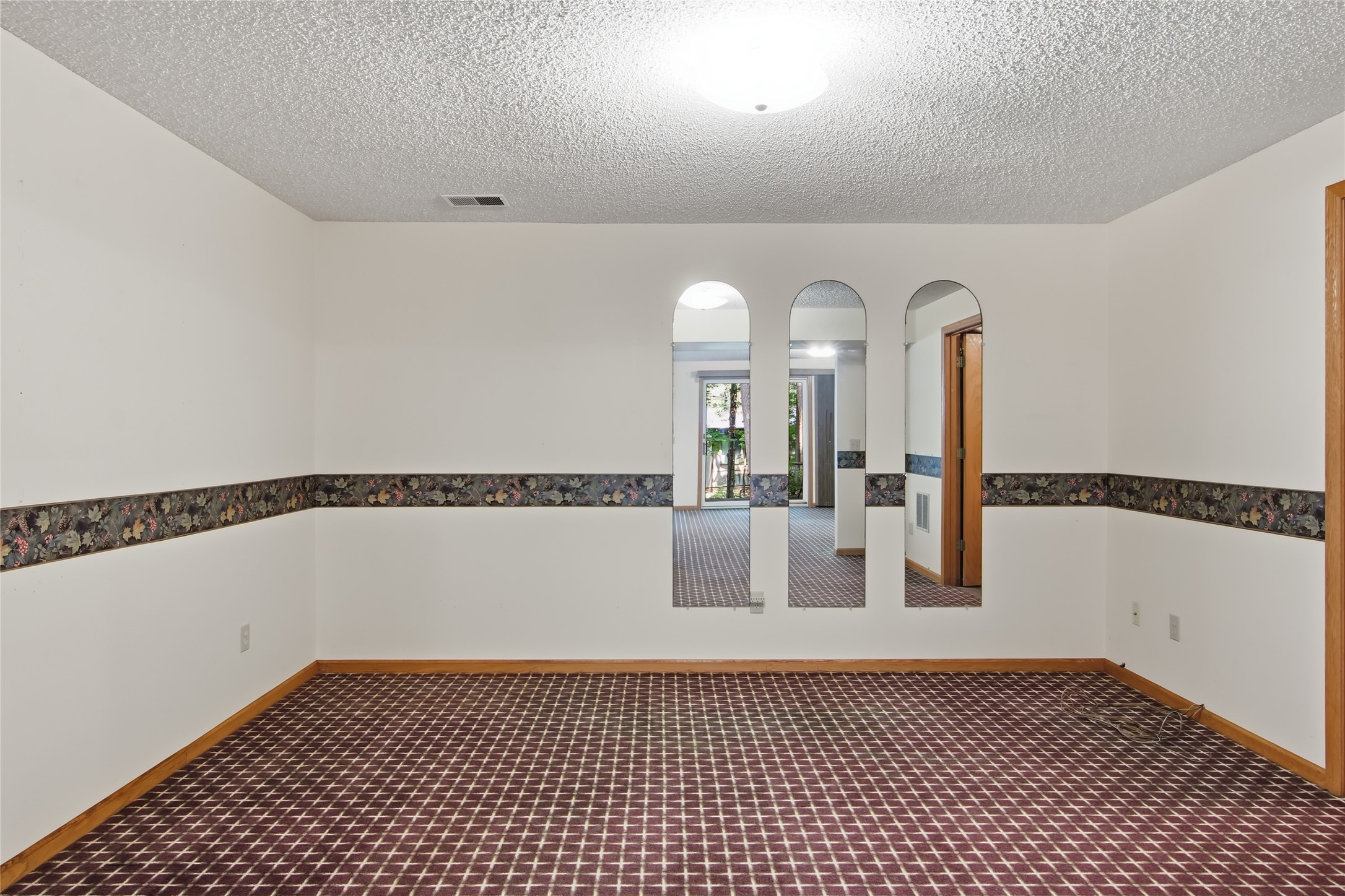 Property Photo #21