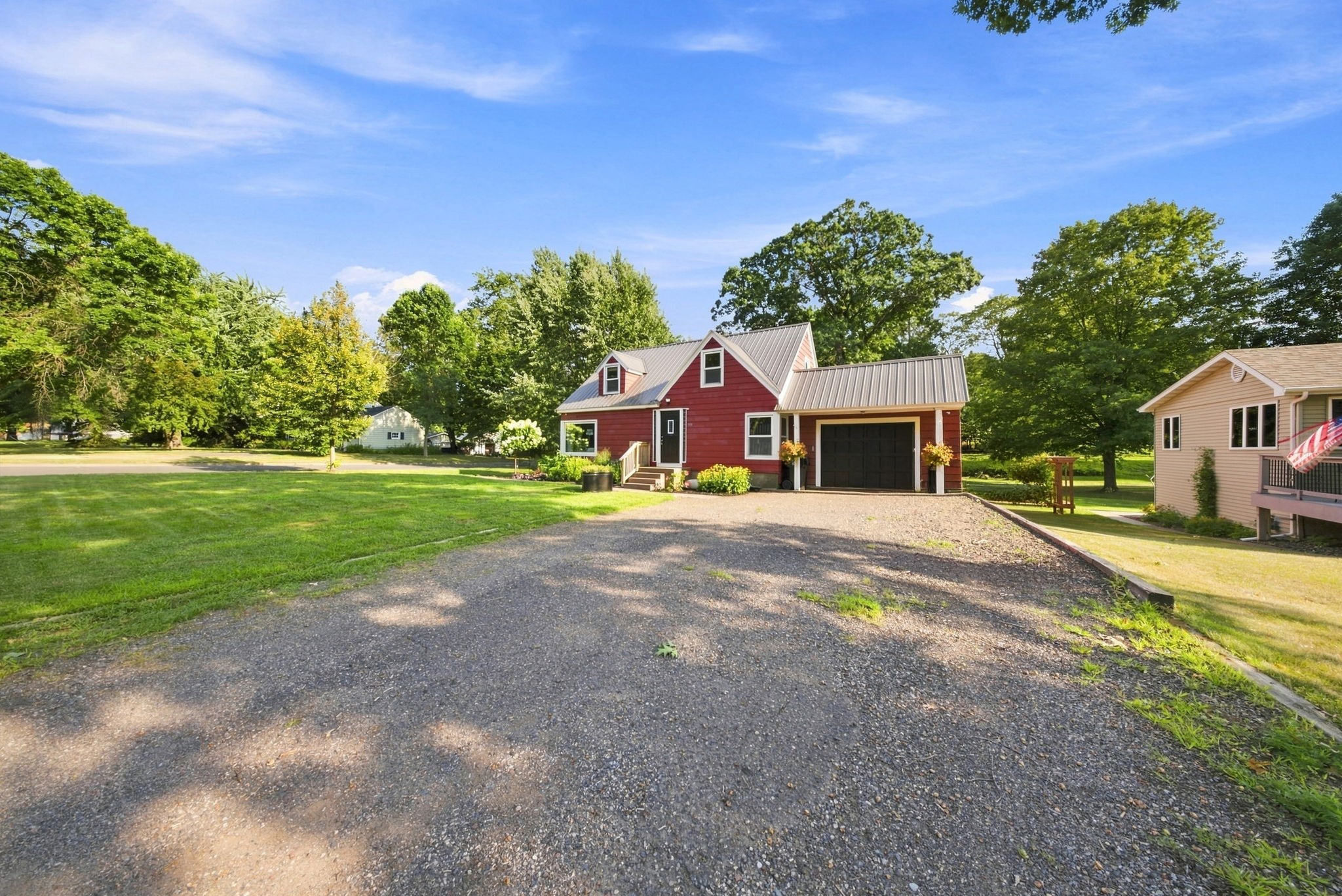 Frederic - Residential Real Estate