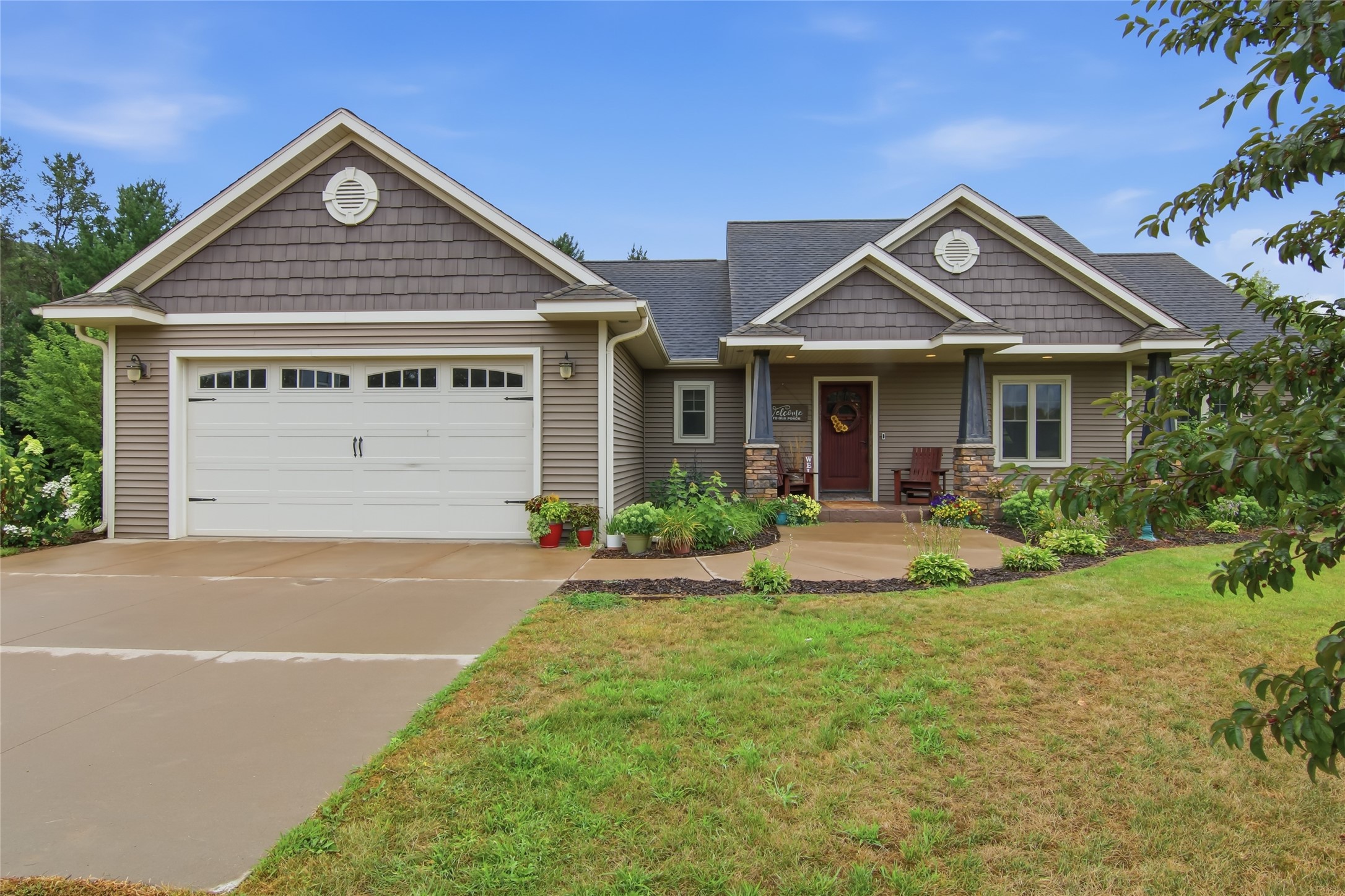 Photo of N1833 980th Street, Eau Claire, WI