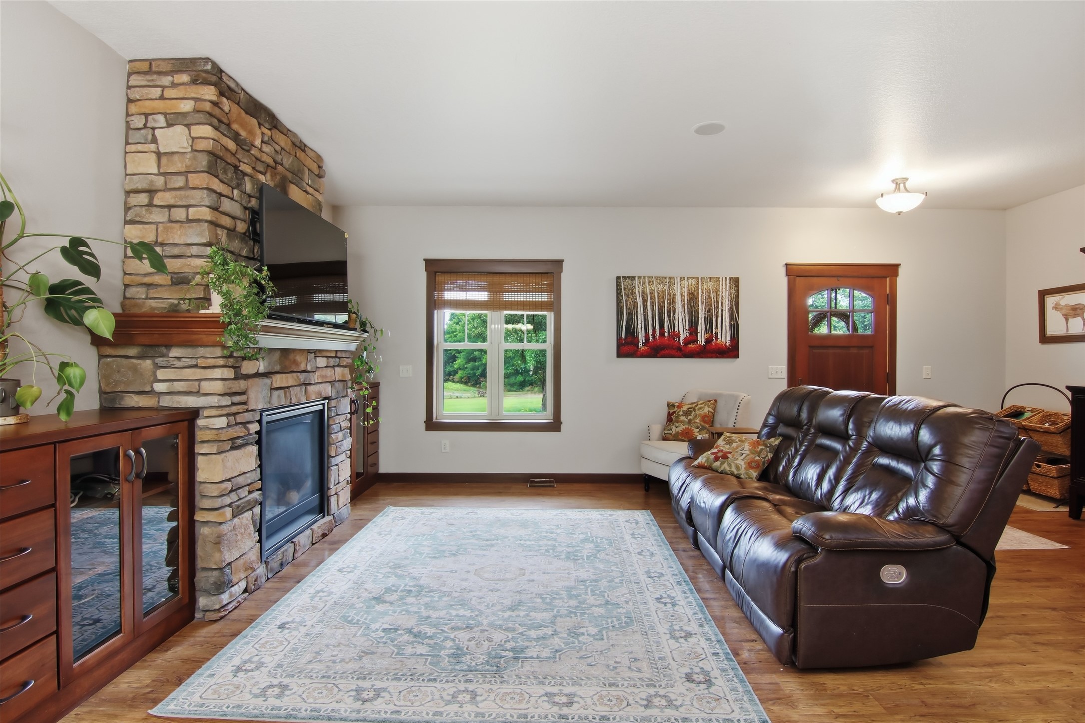 Eau Claire - Residential photo 4 of 41