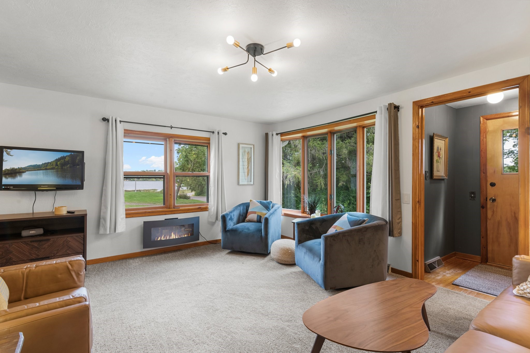 Property Photo #11