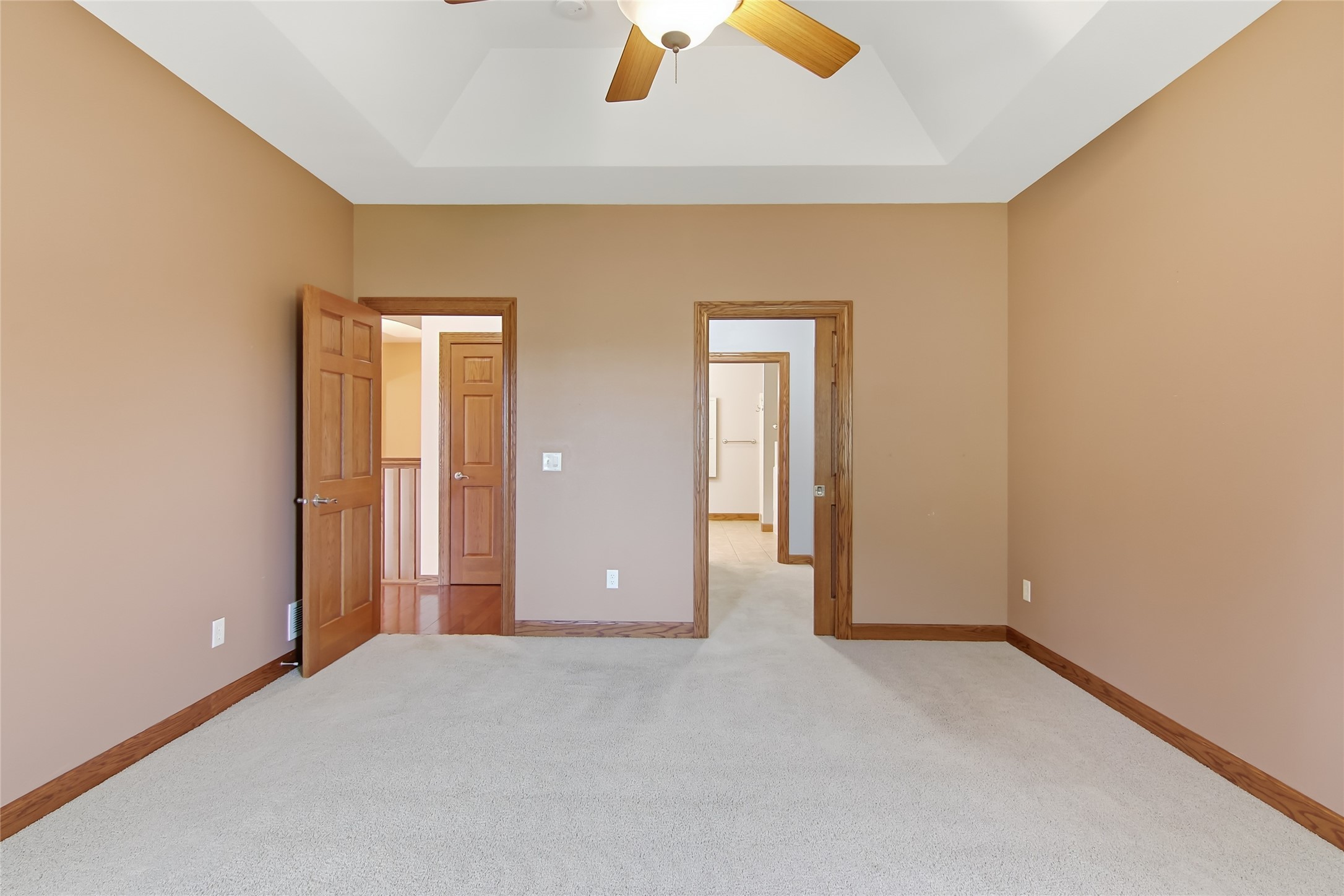 Property Photo #15