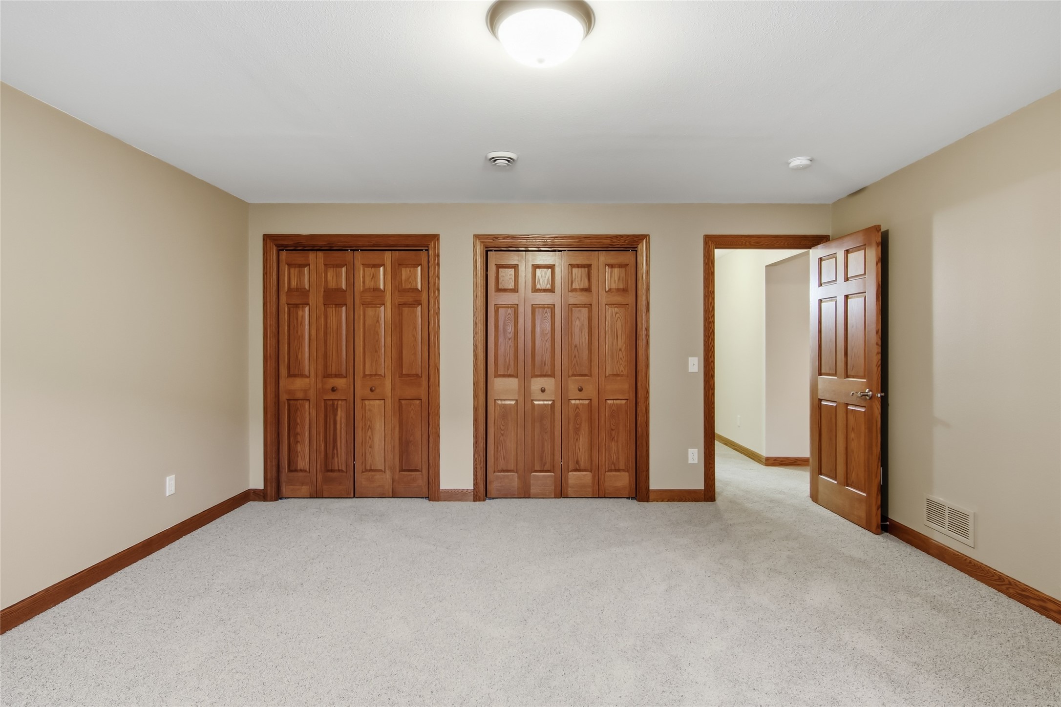 Property Photo #24