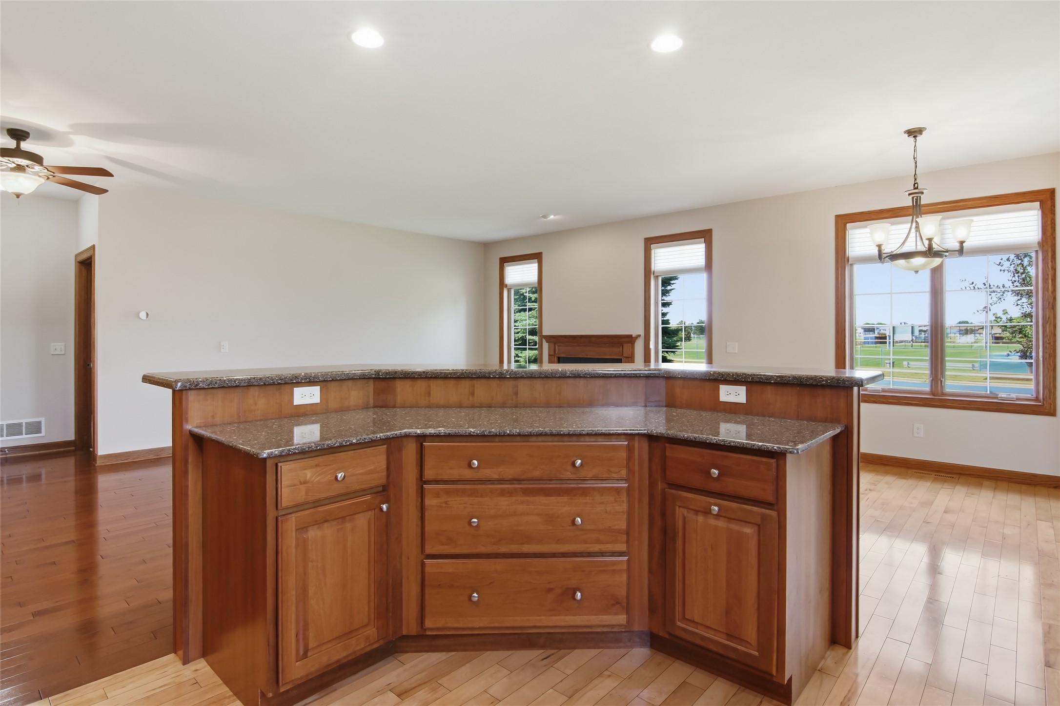 Property Photo #5
