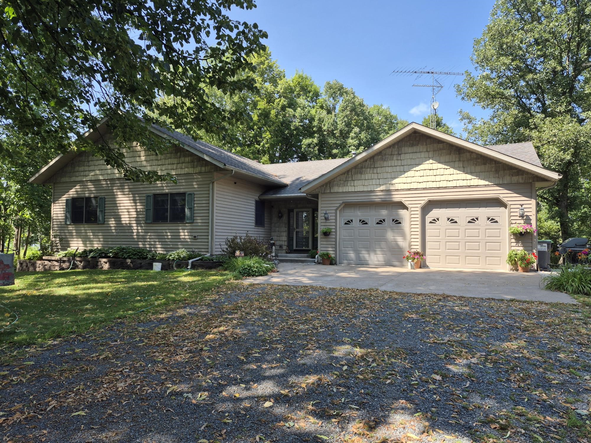 Holcombe - Residential photo 2 of 60