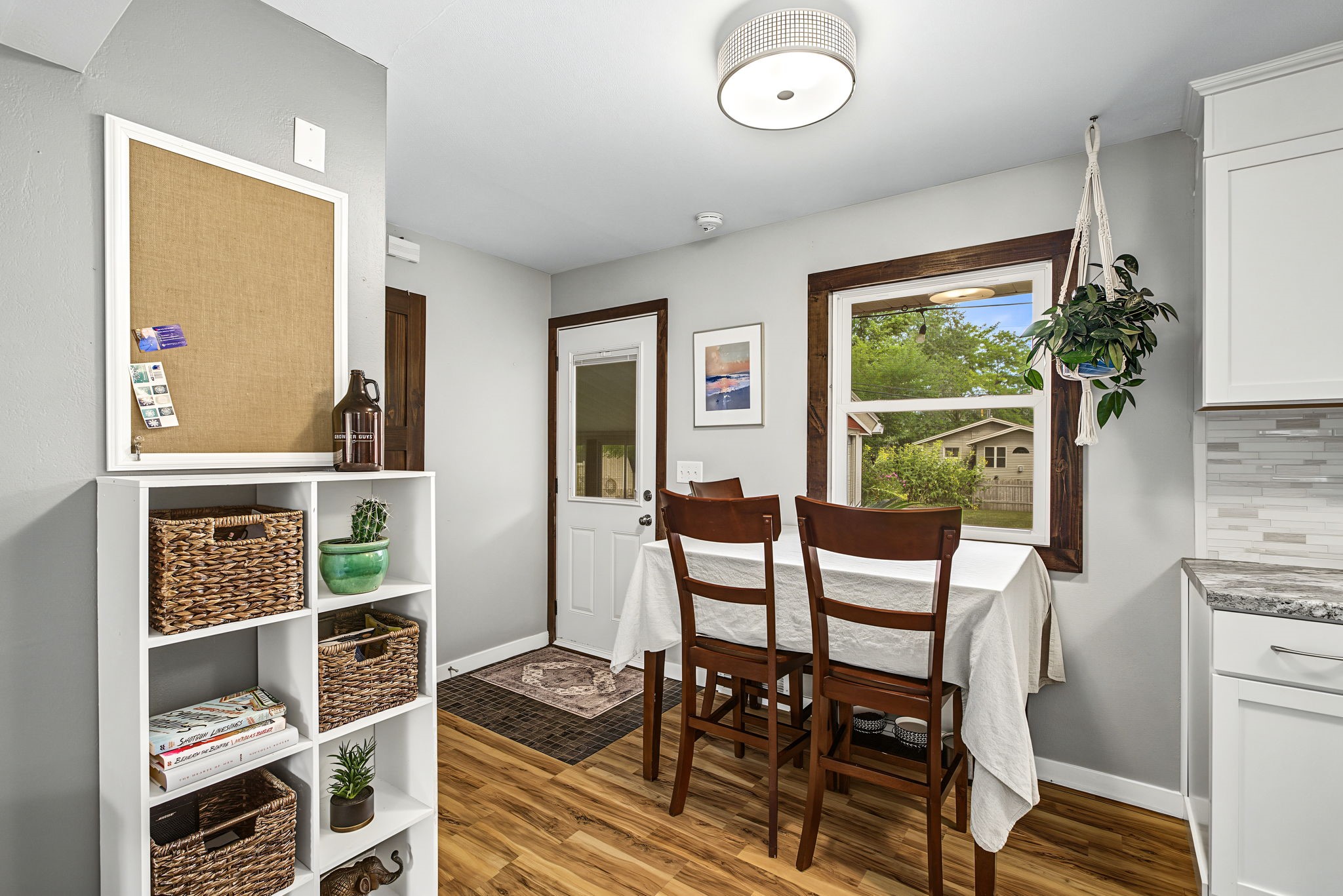 Property Photo #11