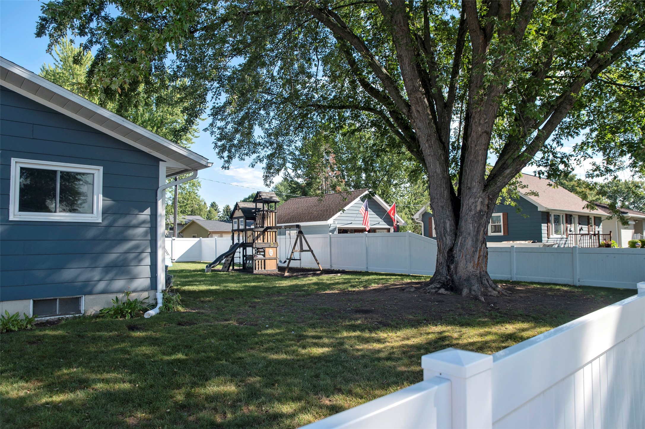 Property Photo #32
