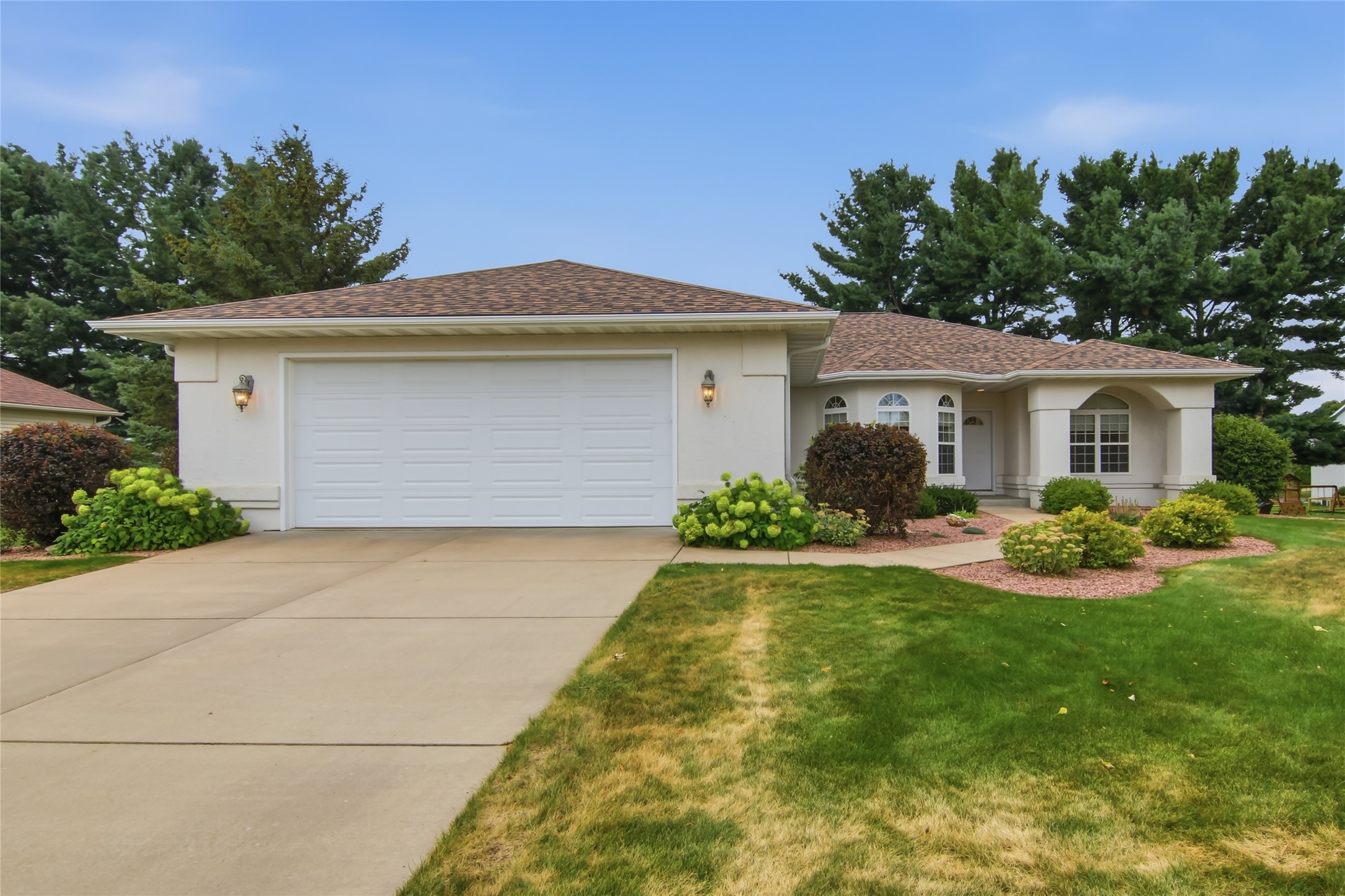 Photo of 1807 Pine Park Drive