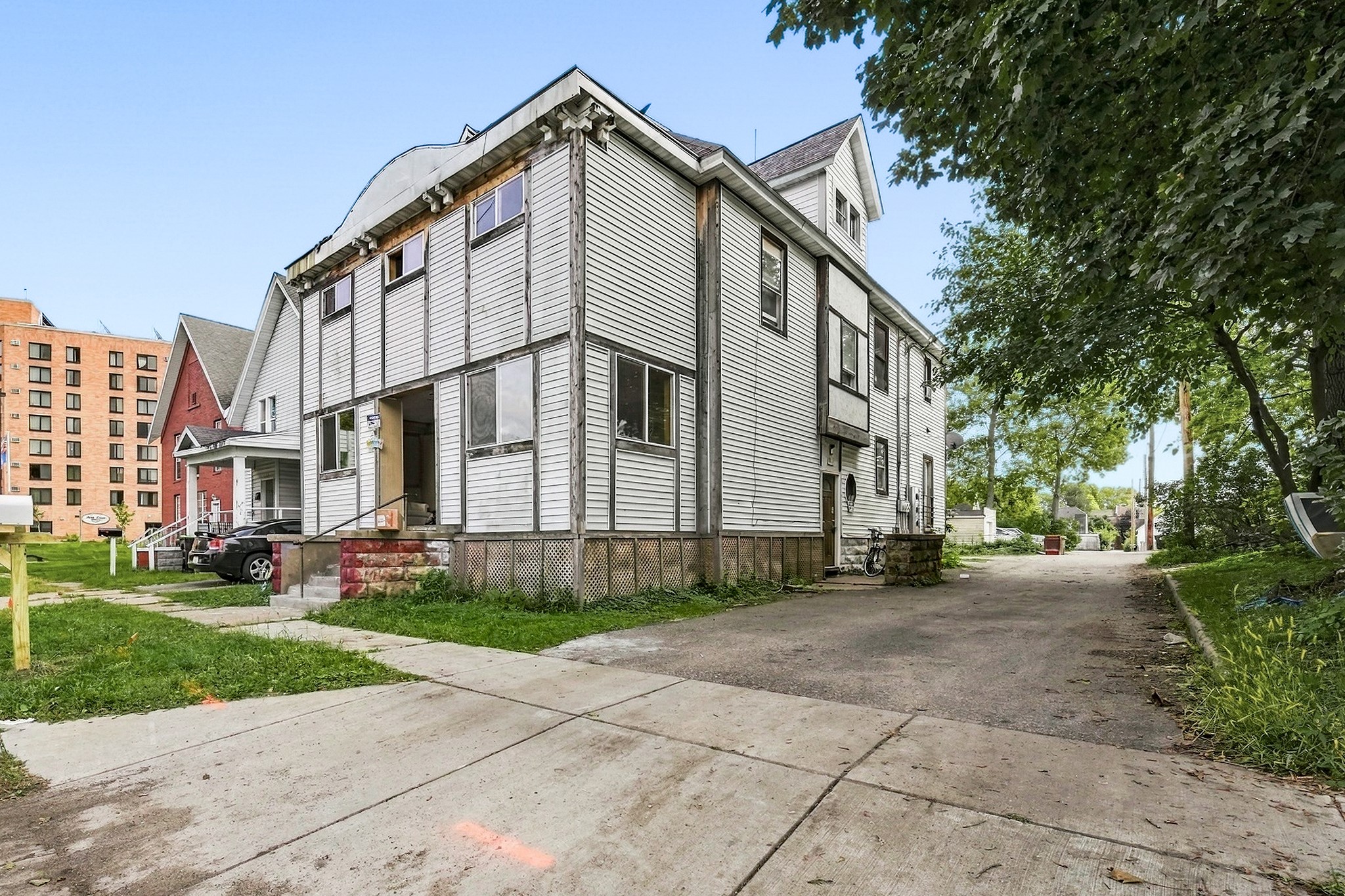 Eau Claire - Residential Income photo 5 of 22