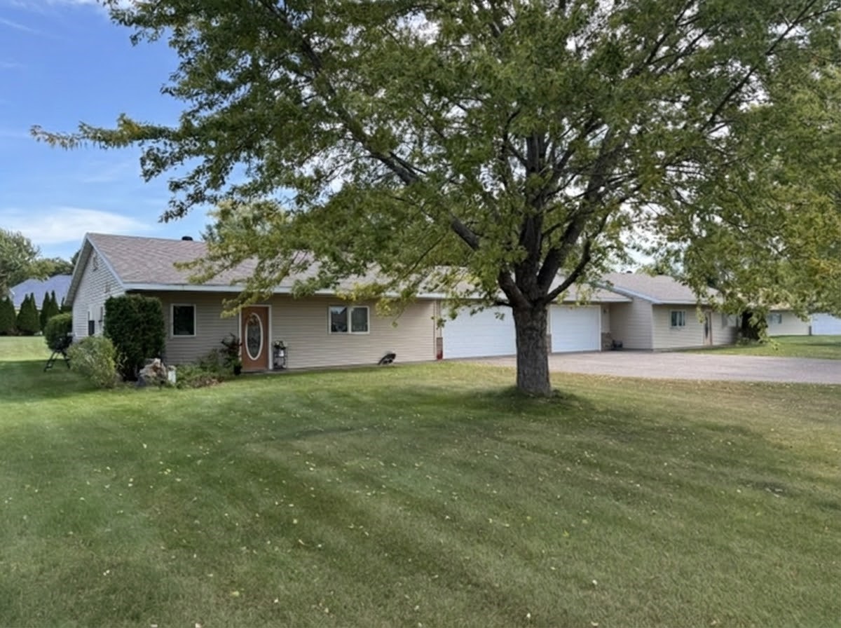Chippewa Falls - Residential Income photo 2 of 13