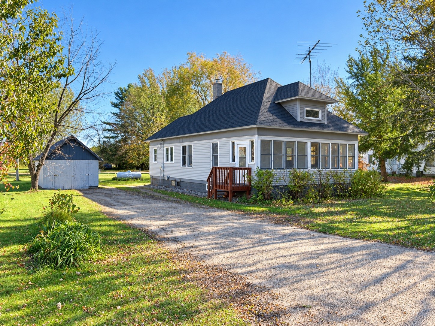 Property Photo #1