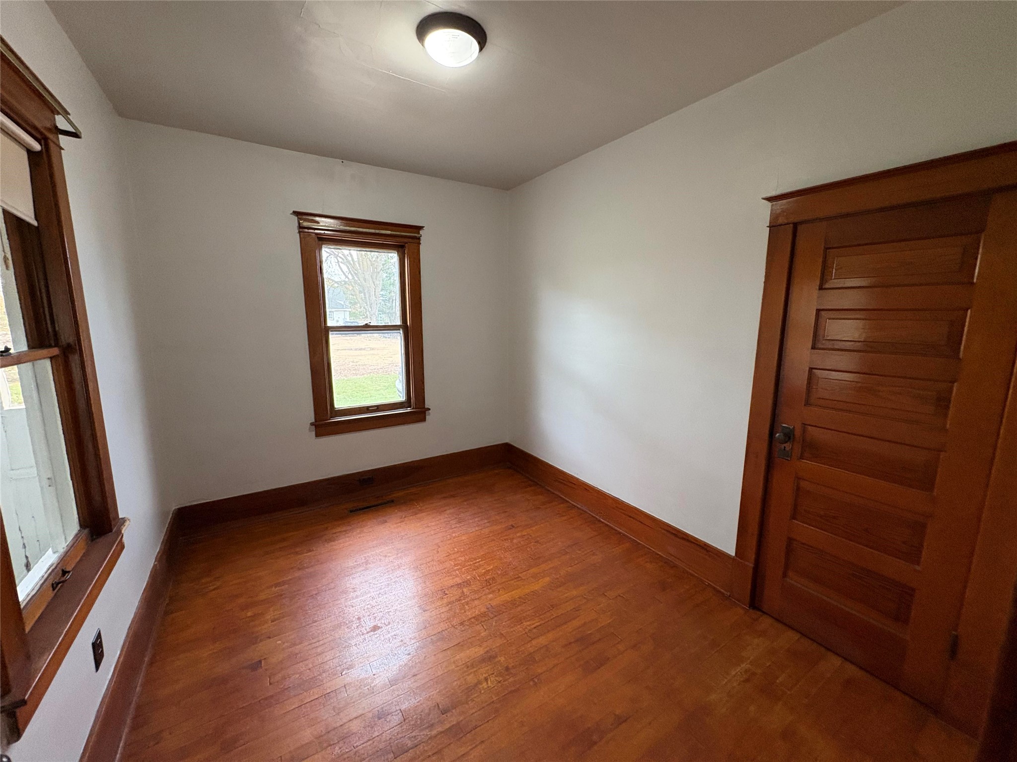 Property Photo #10