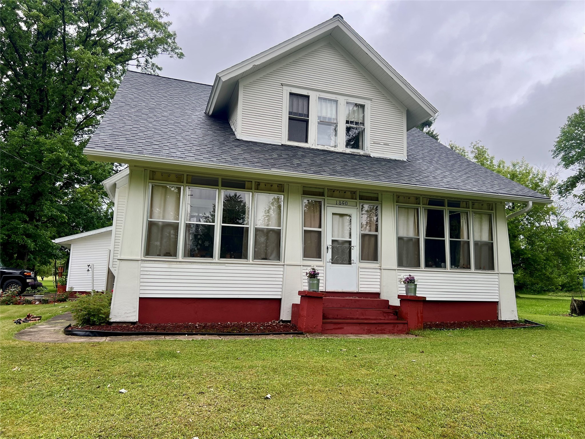 Comstock - Residential Real Estate
