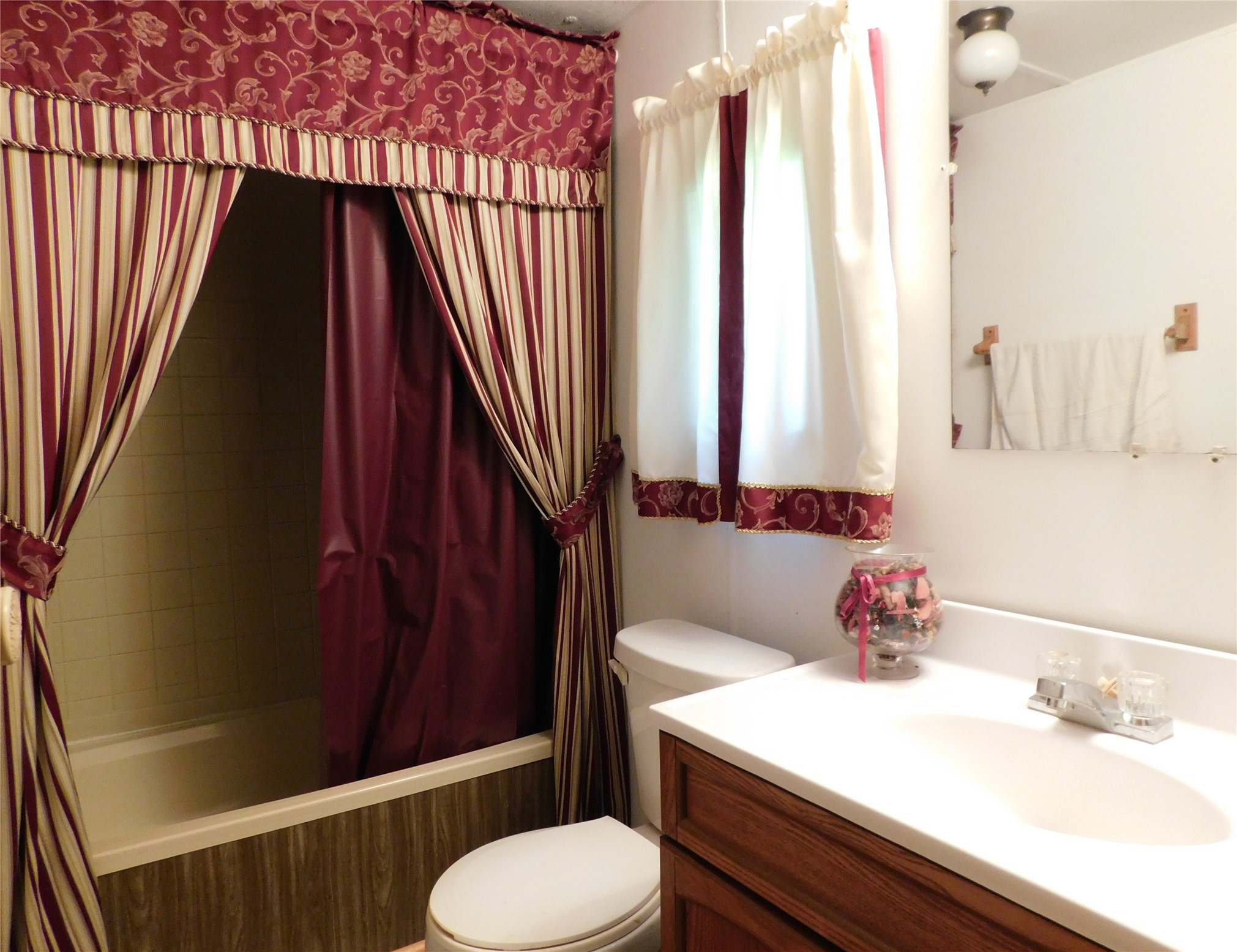 Property Photo #12