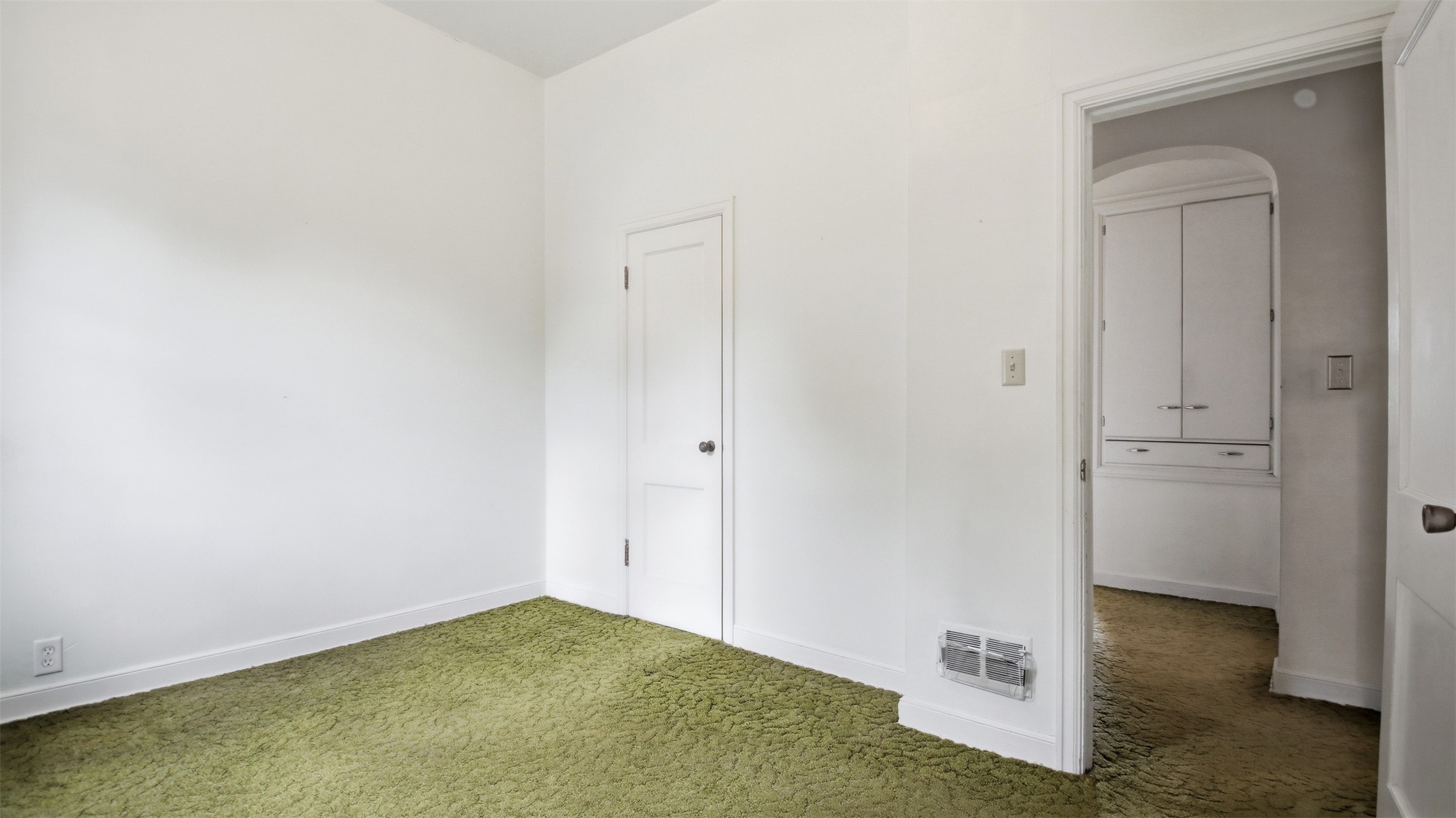 Property Photo #13