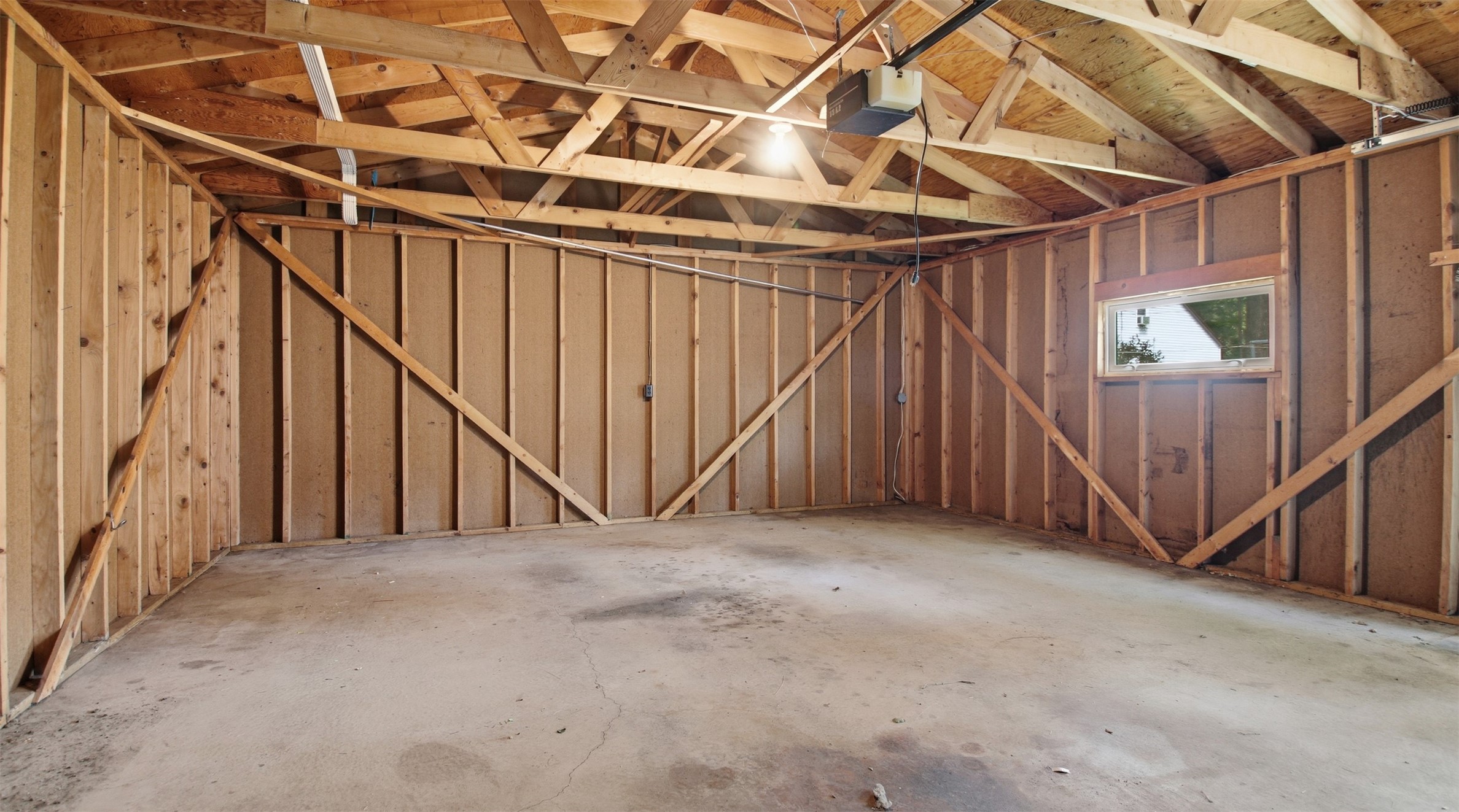 Property Photo #30