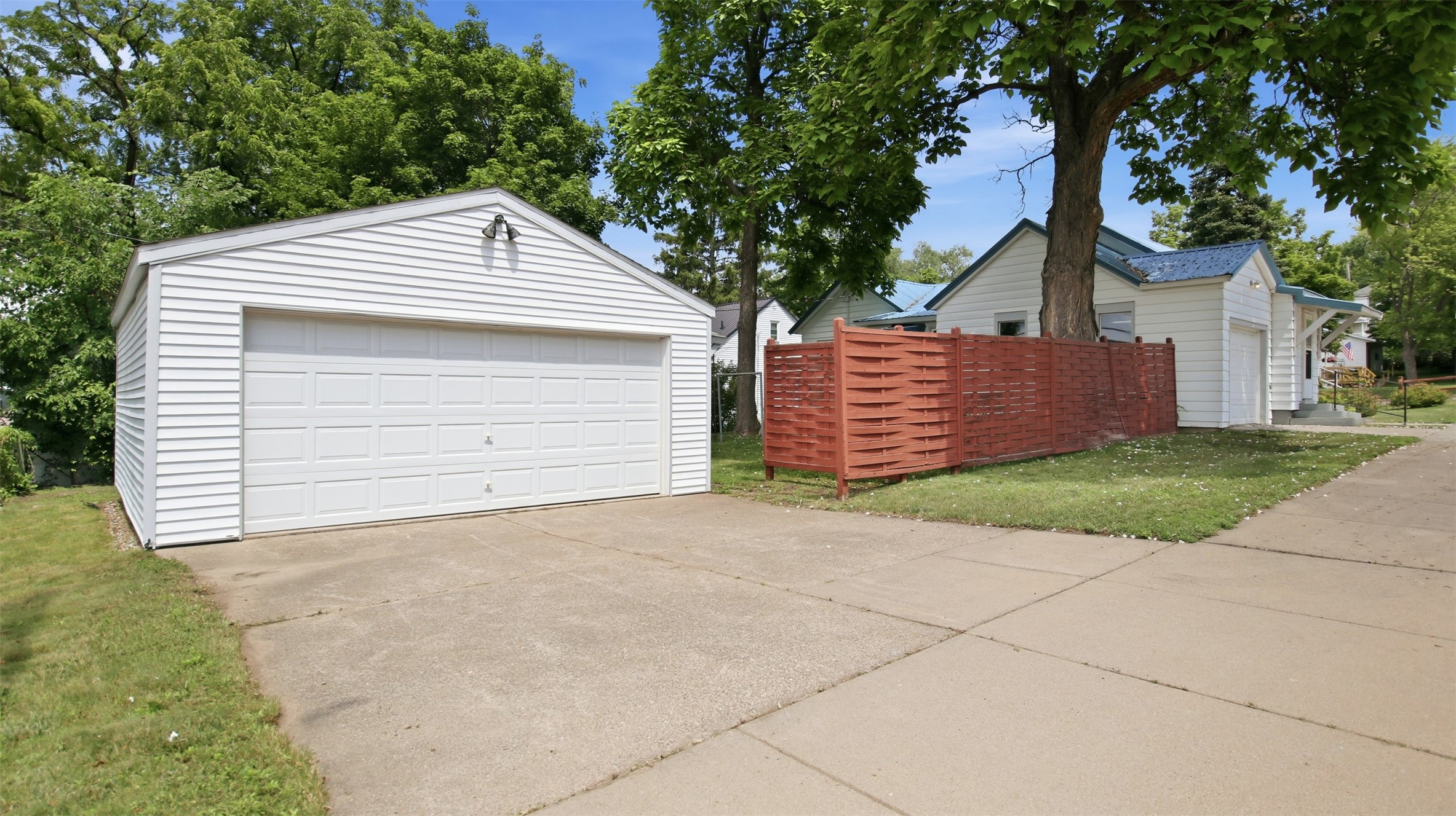 Property Photo #33