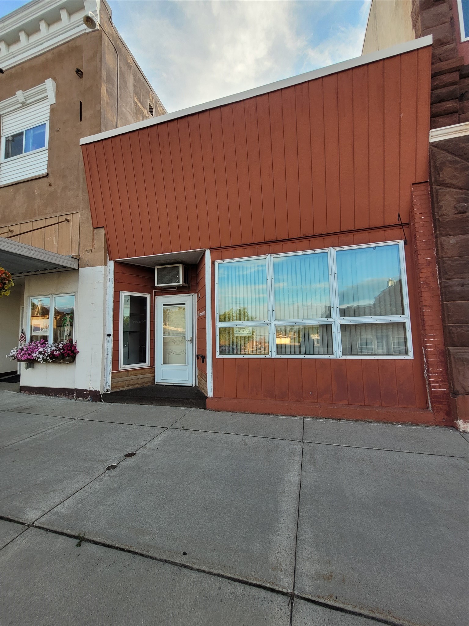 Loyal - Commercial Sale Real Estate