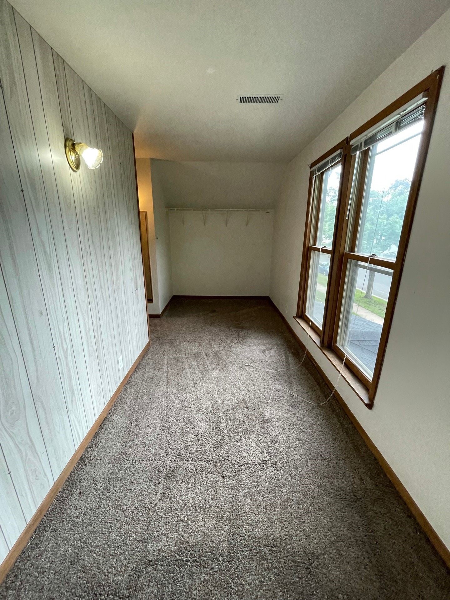 Eau Claire - Residential photo 4 of 12