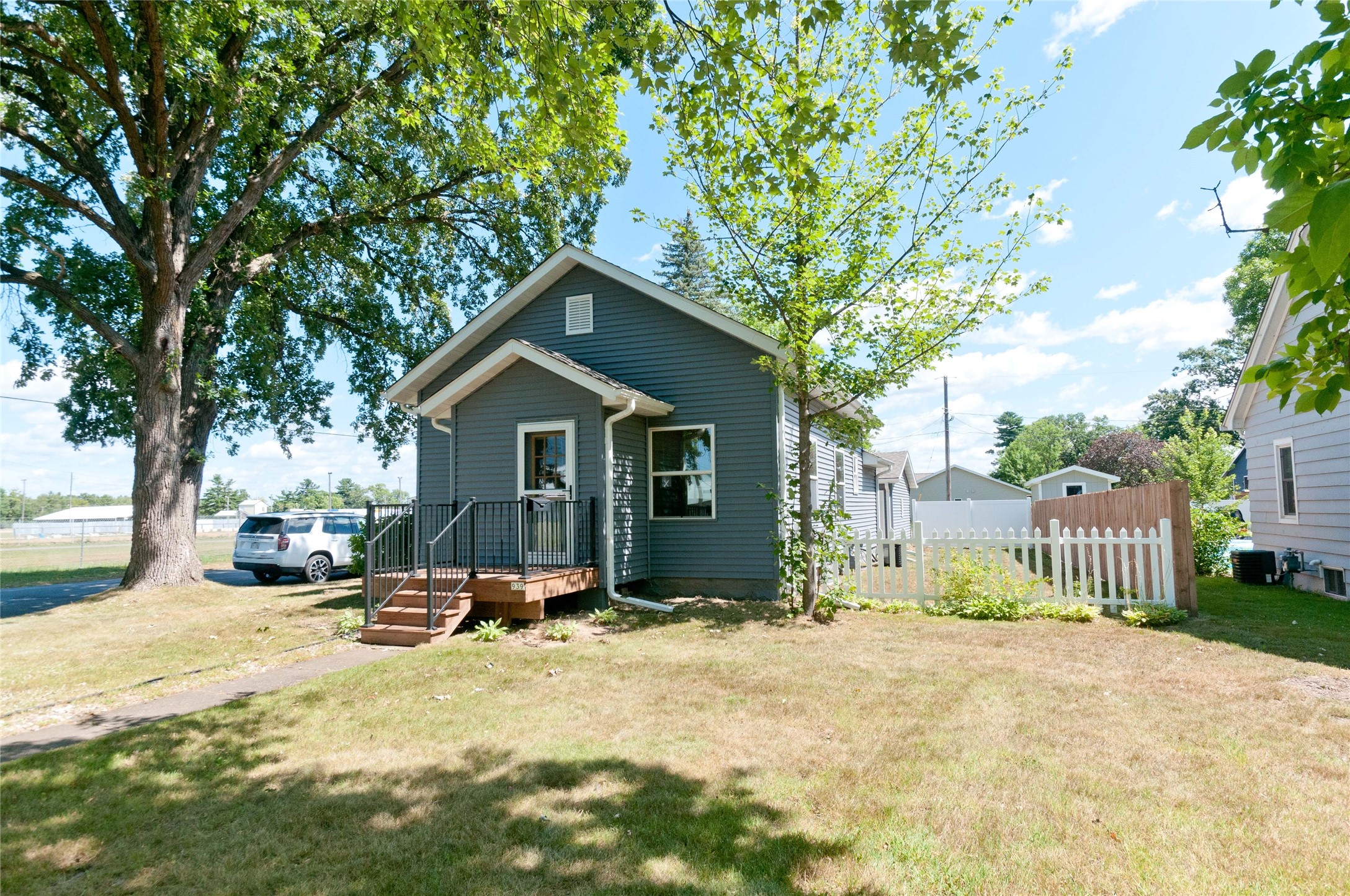 Rice Lake - Residential photo 3 of 33