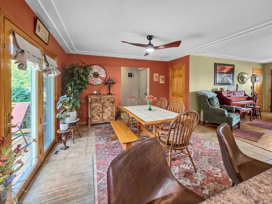 Property Photo #9