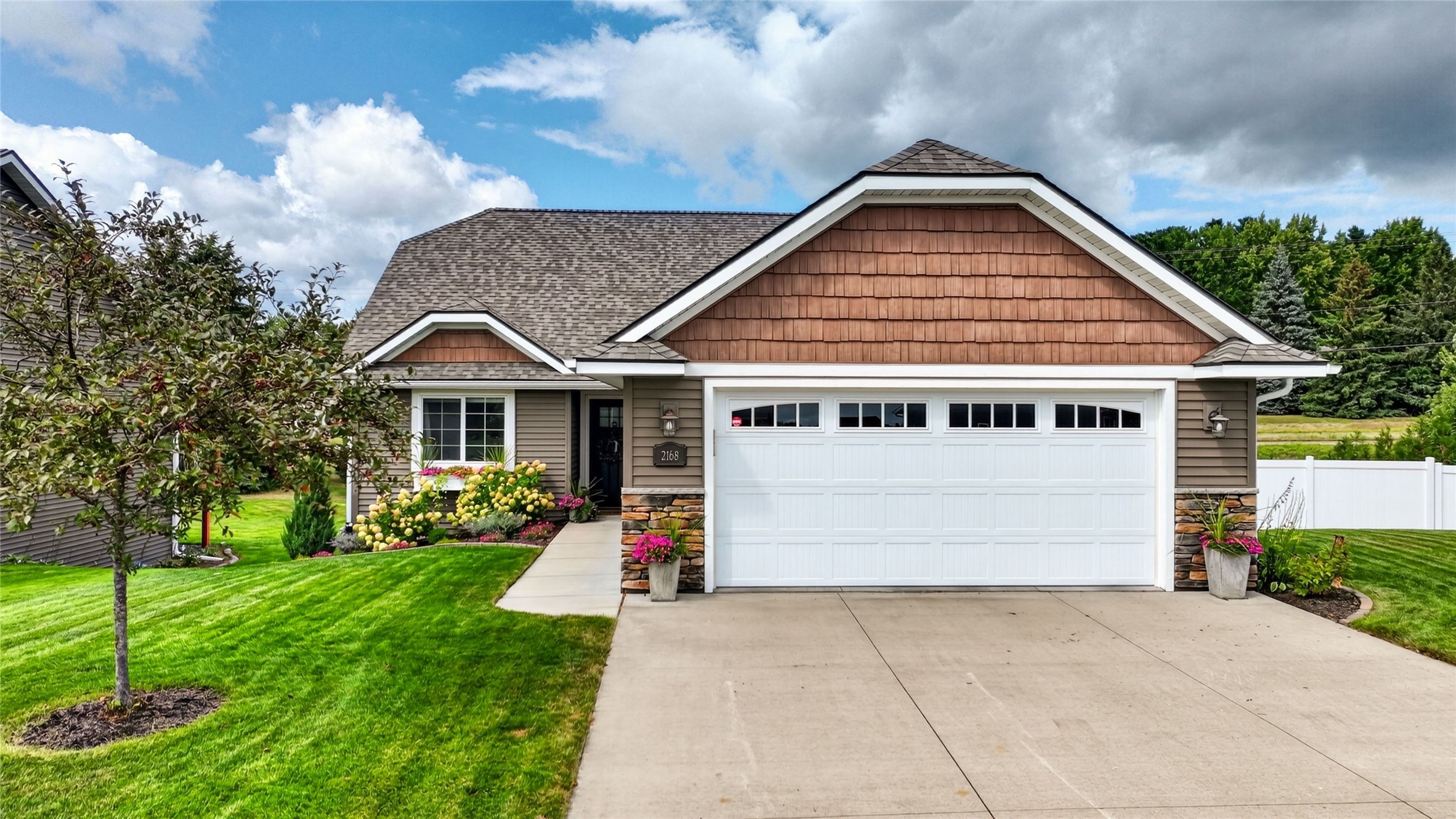 Photo of 2168 Saint Andrews Drive, Altoona, WI