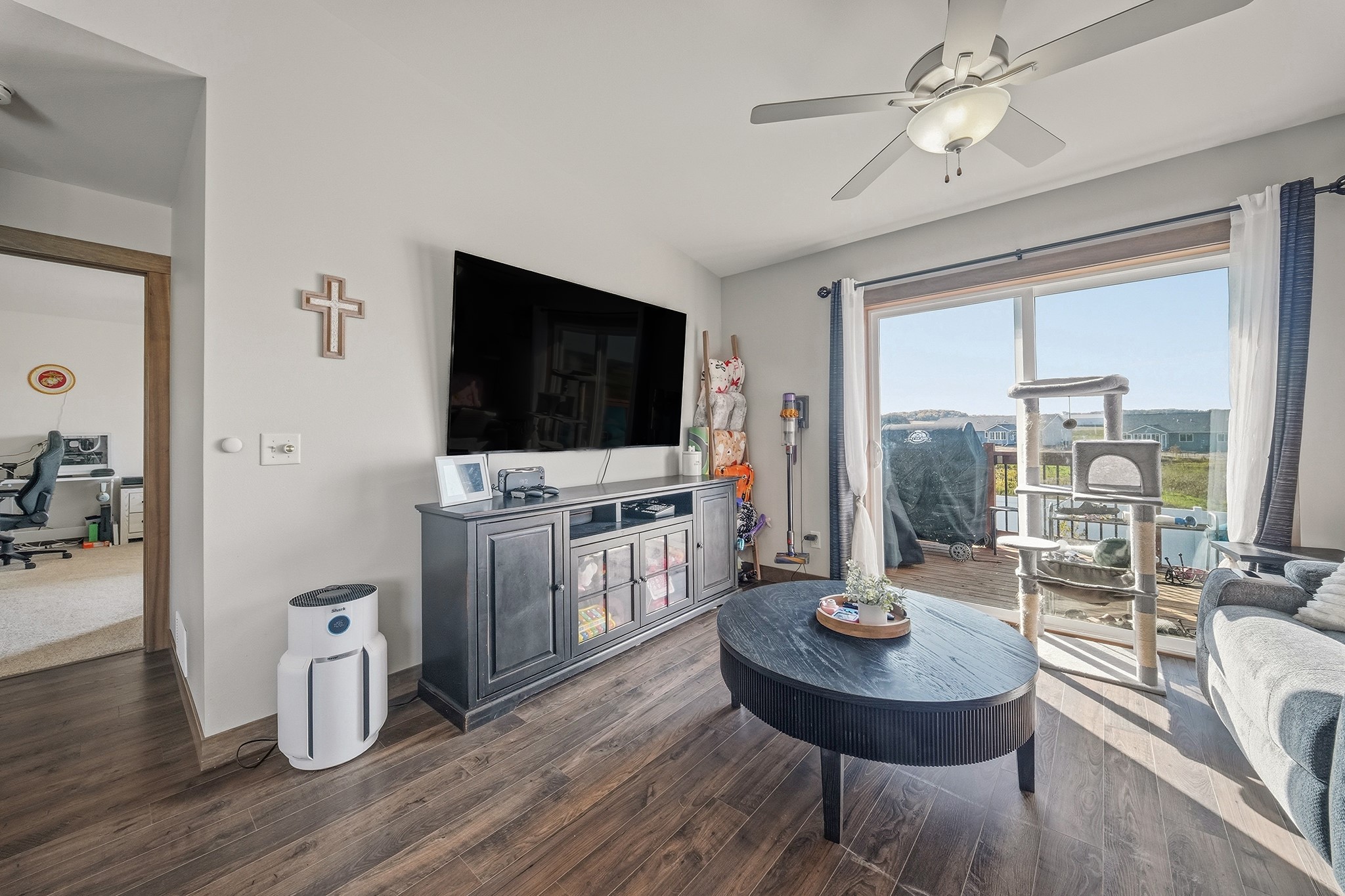 Property Photo #11