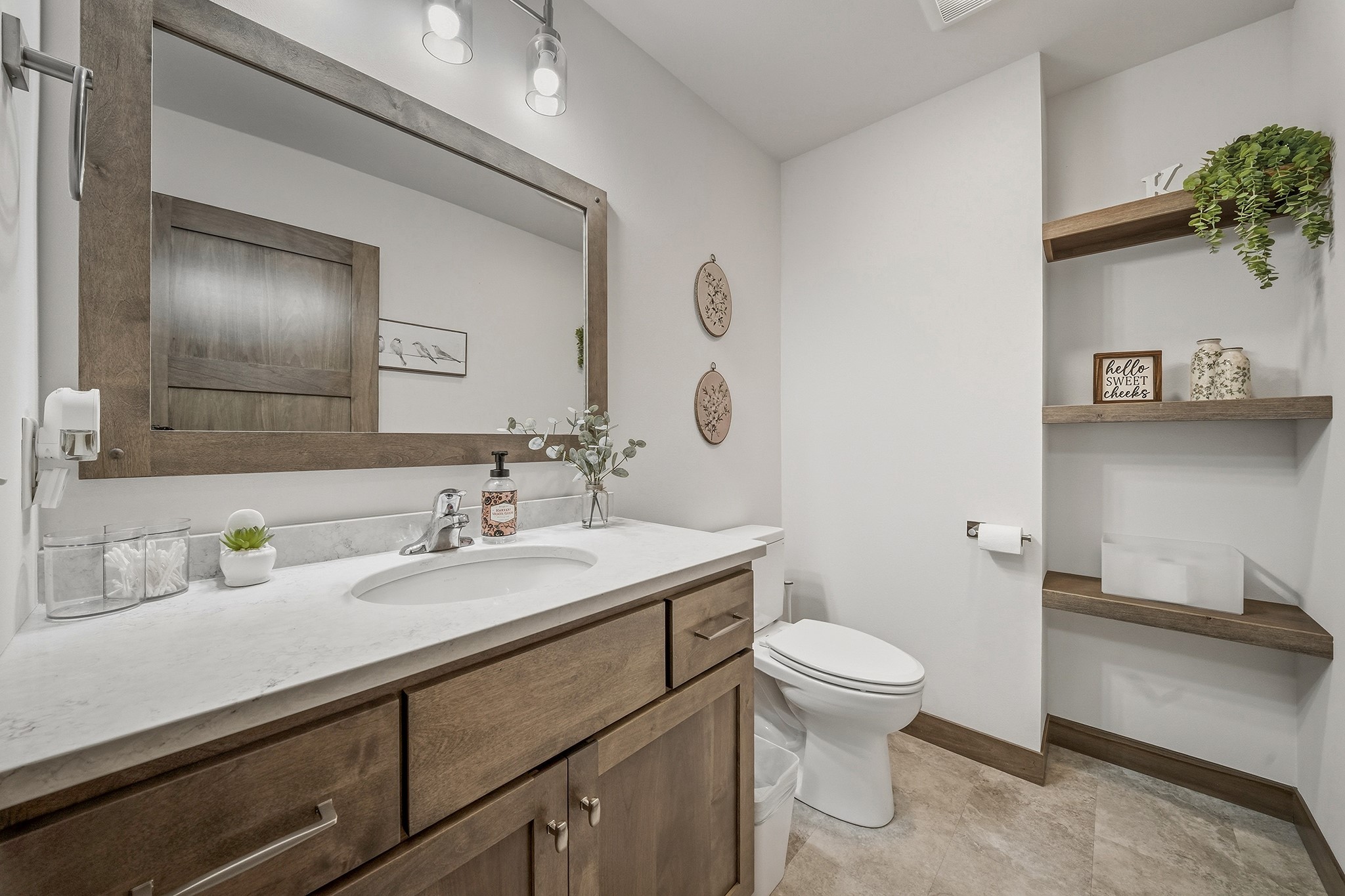 Property Photo #16