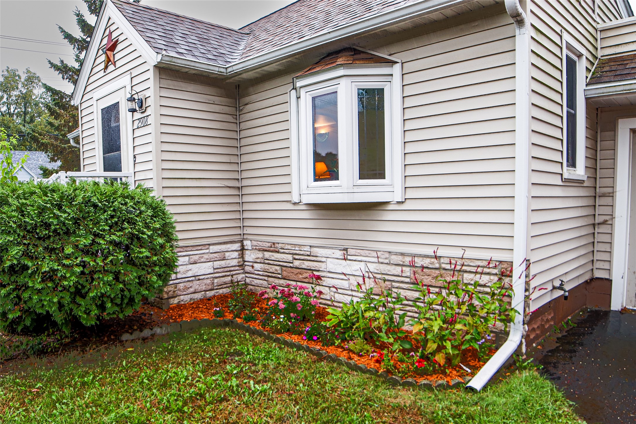 Eau Claire - Residential photo 3 of 19