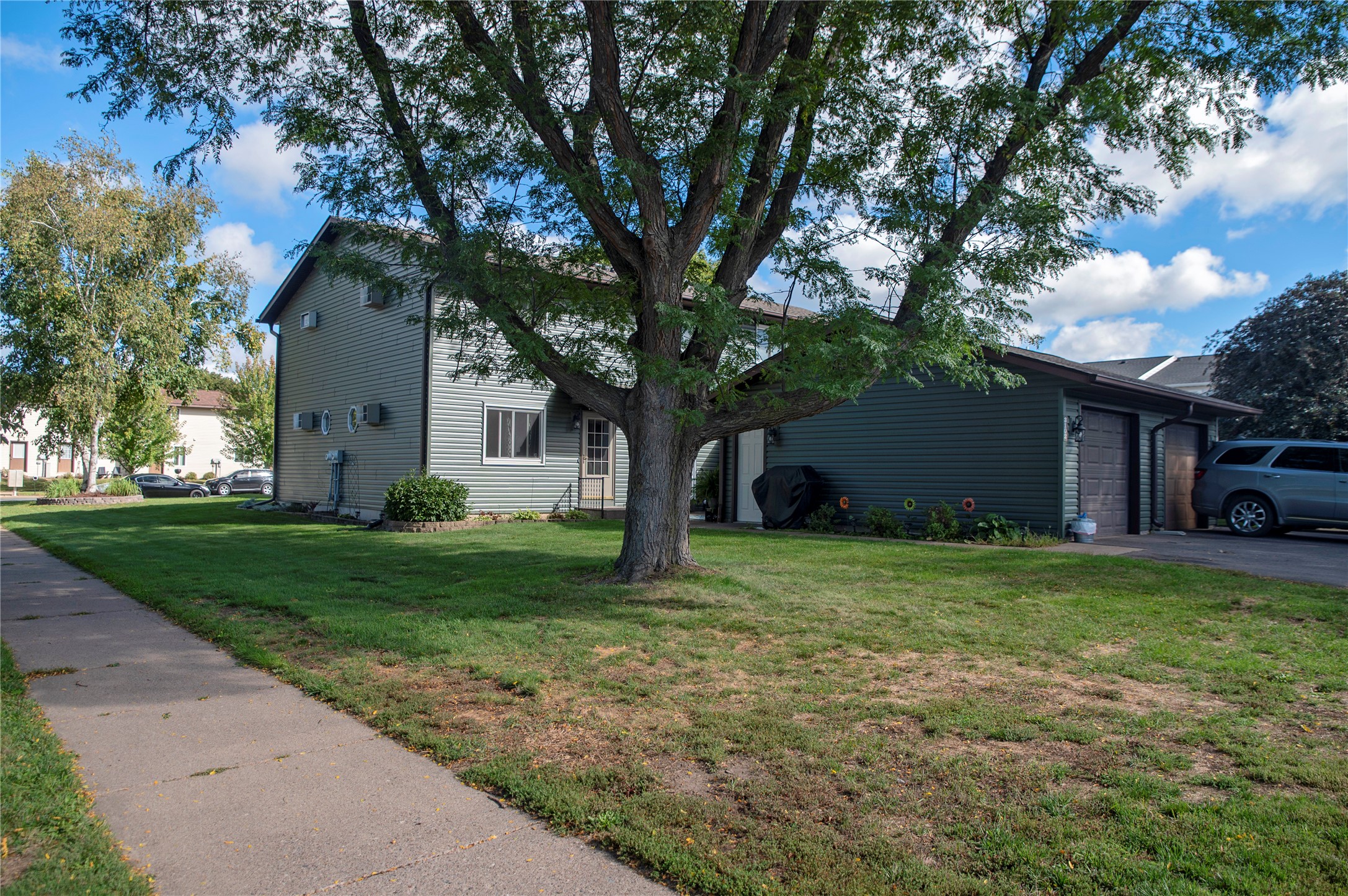 Eau Claire - Residential photo 2 of 30