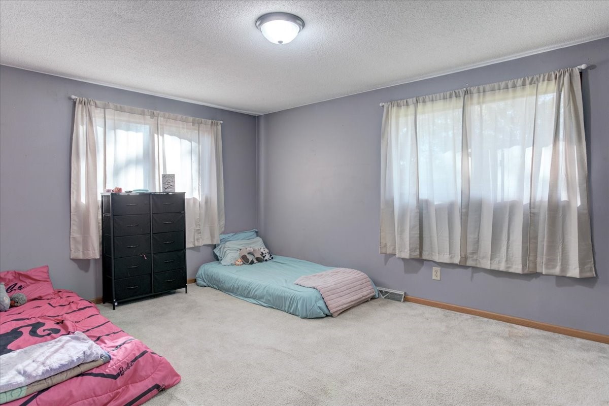 Property Photo #32