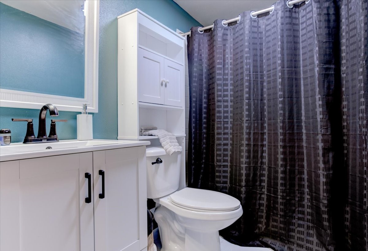 Property Photo #35