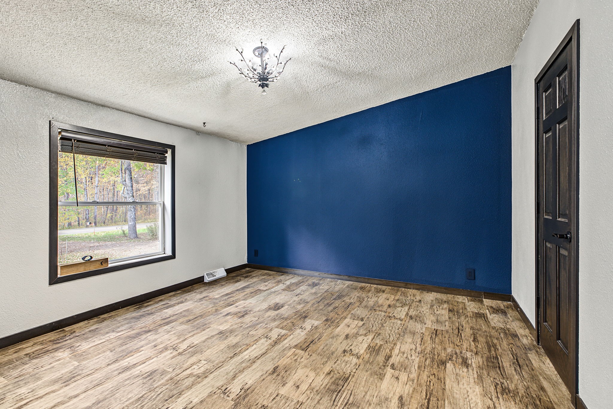 Property Photo #16