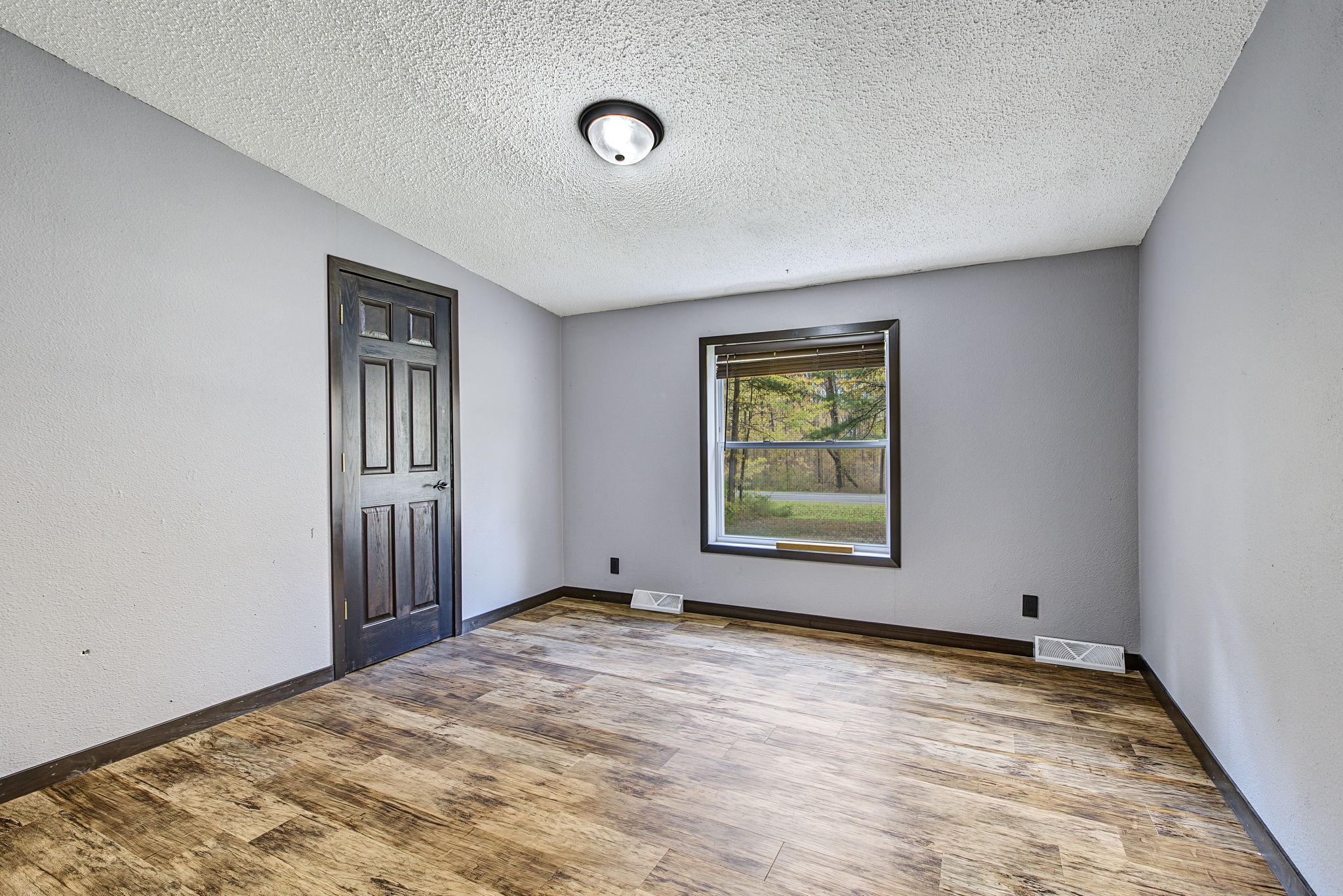 Property Photo #20