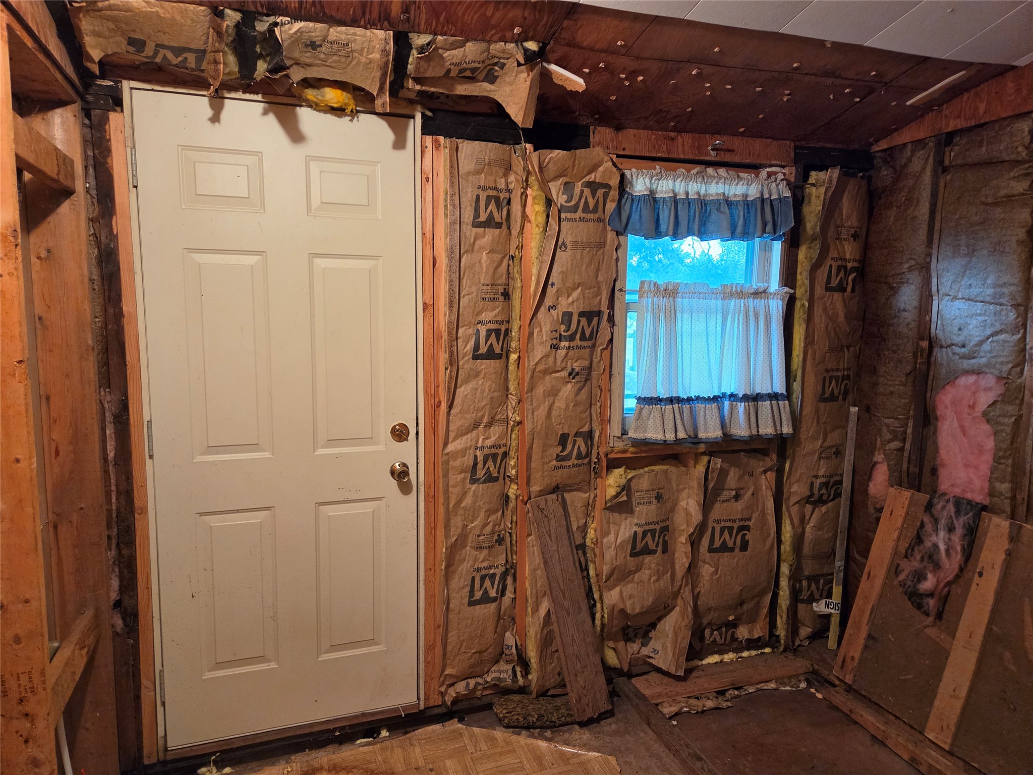 Property Photo #14