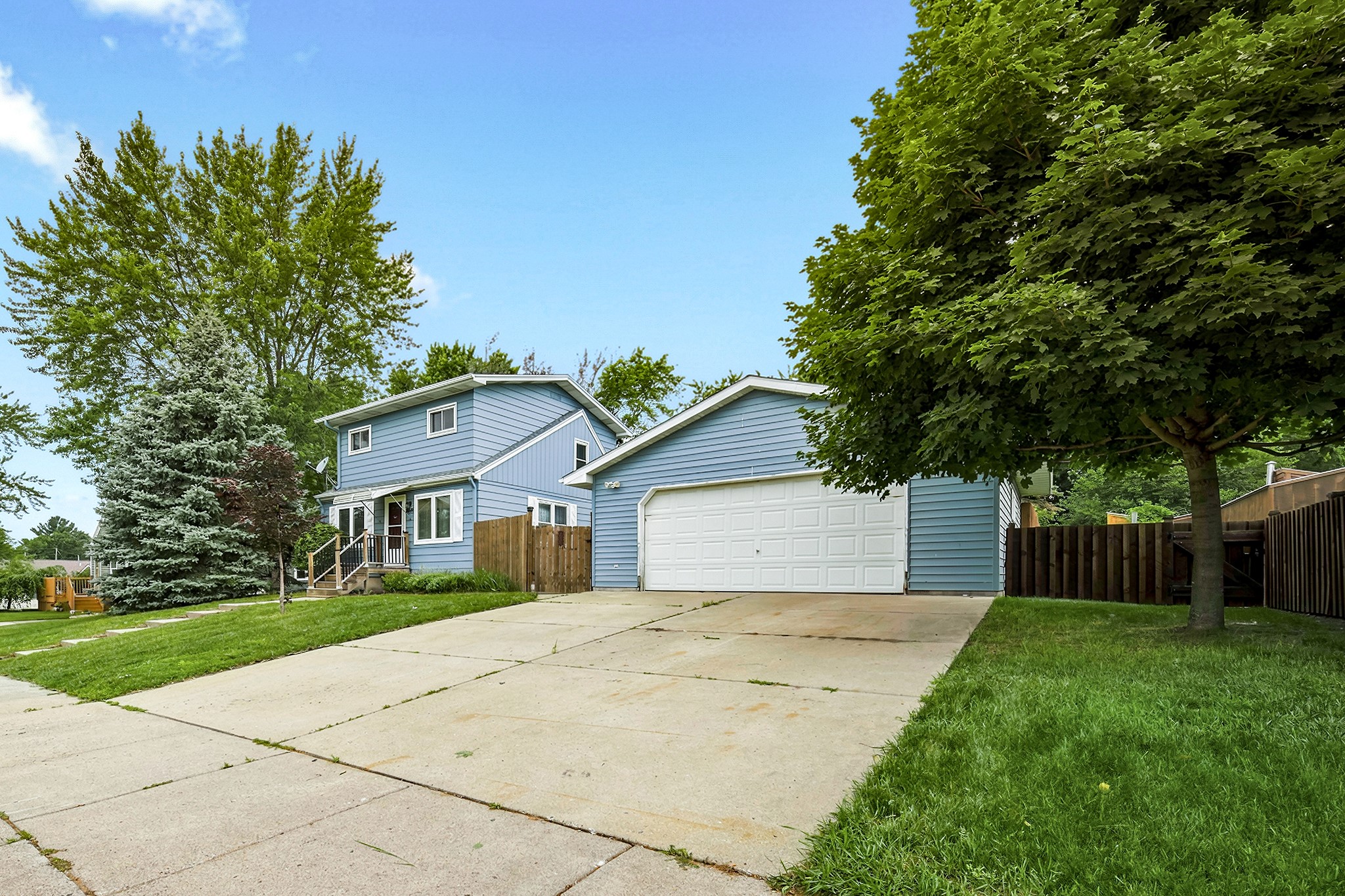 Photo 2