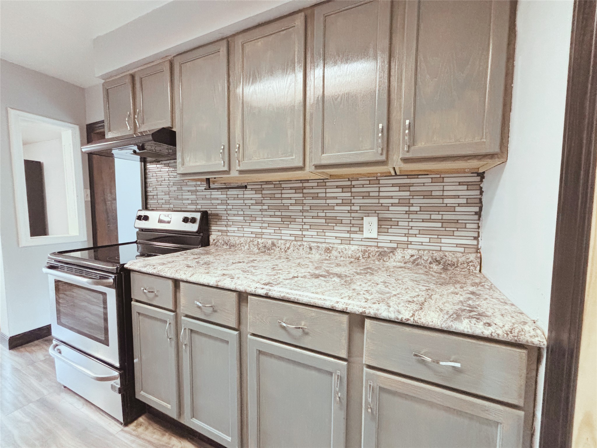Property Photo #12