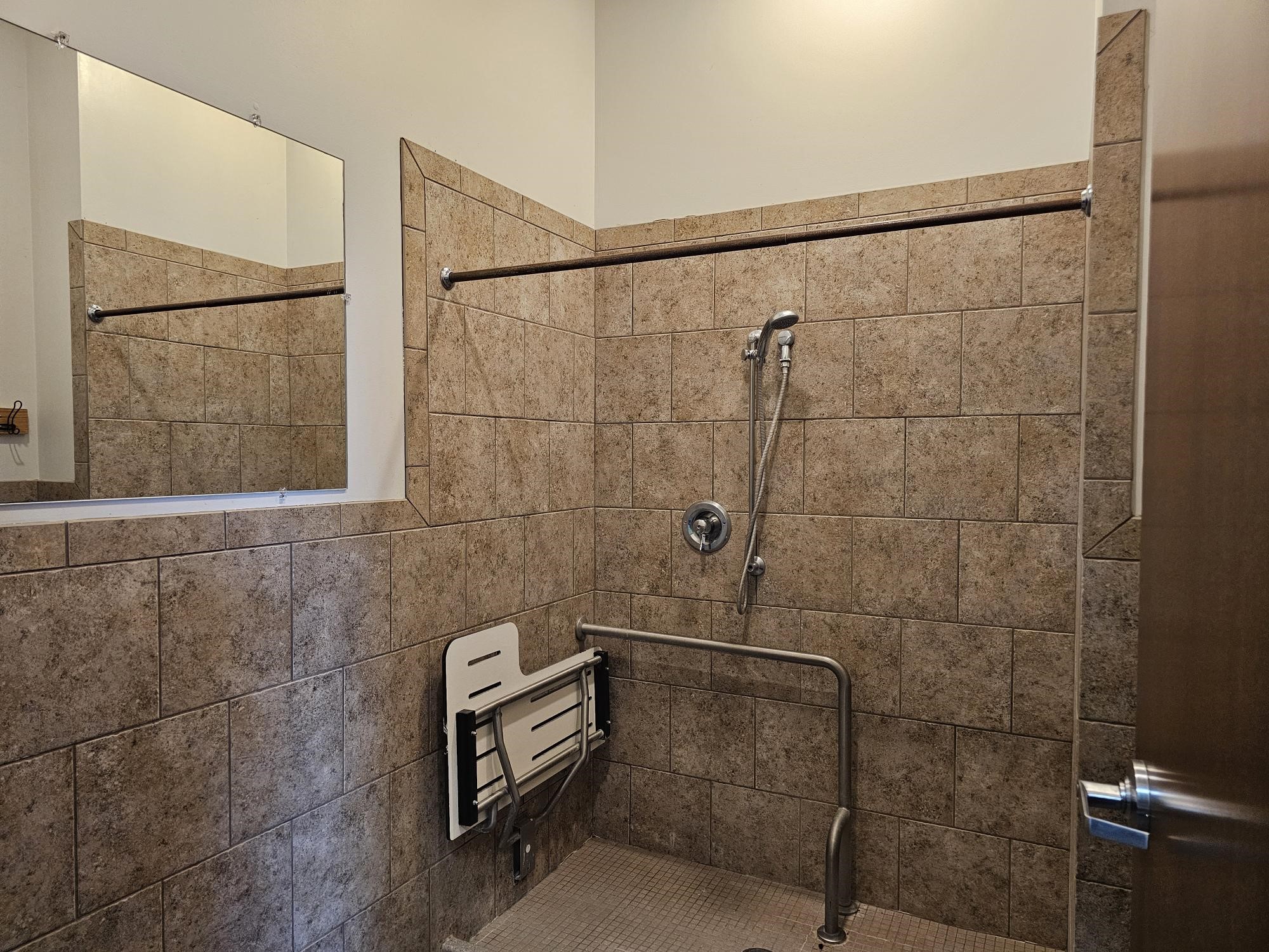 Property Photo #12