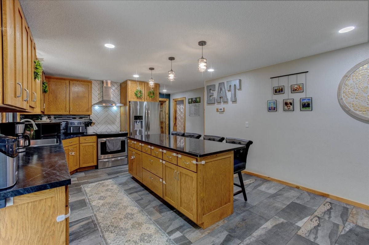 Thumbnail 38